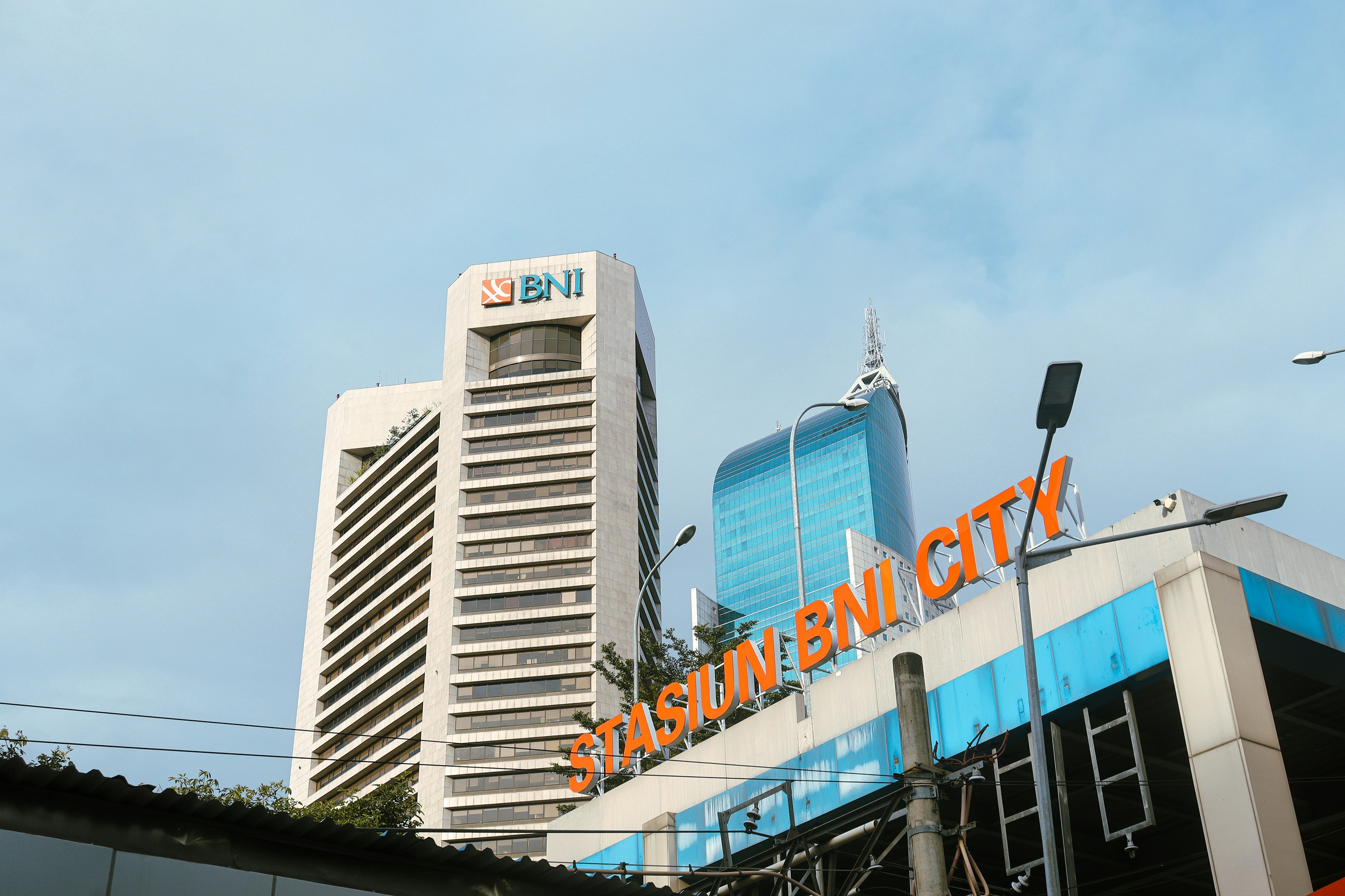 BlackRock розширює ставку на криптовалюти з 7 старшими наймами в США та Азії