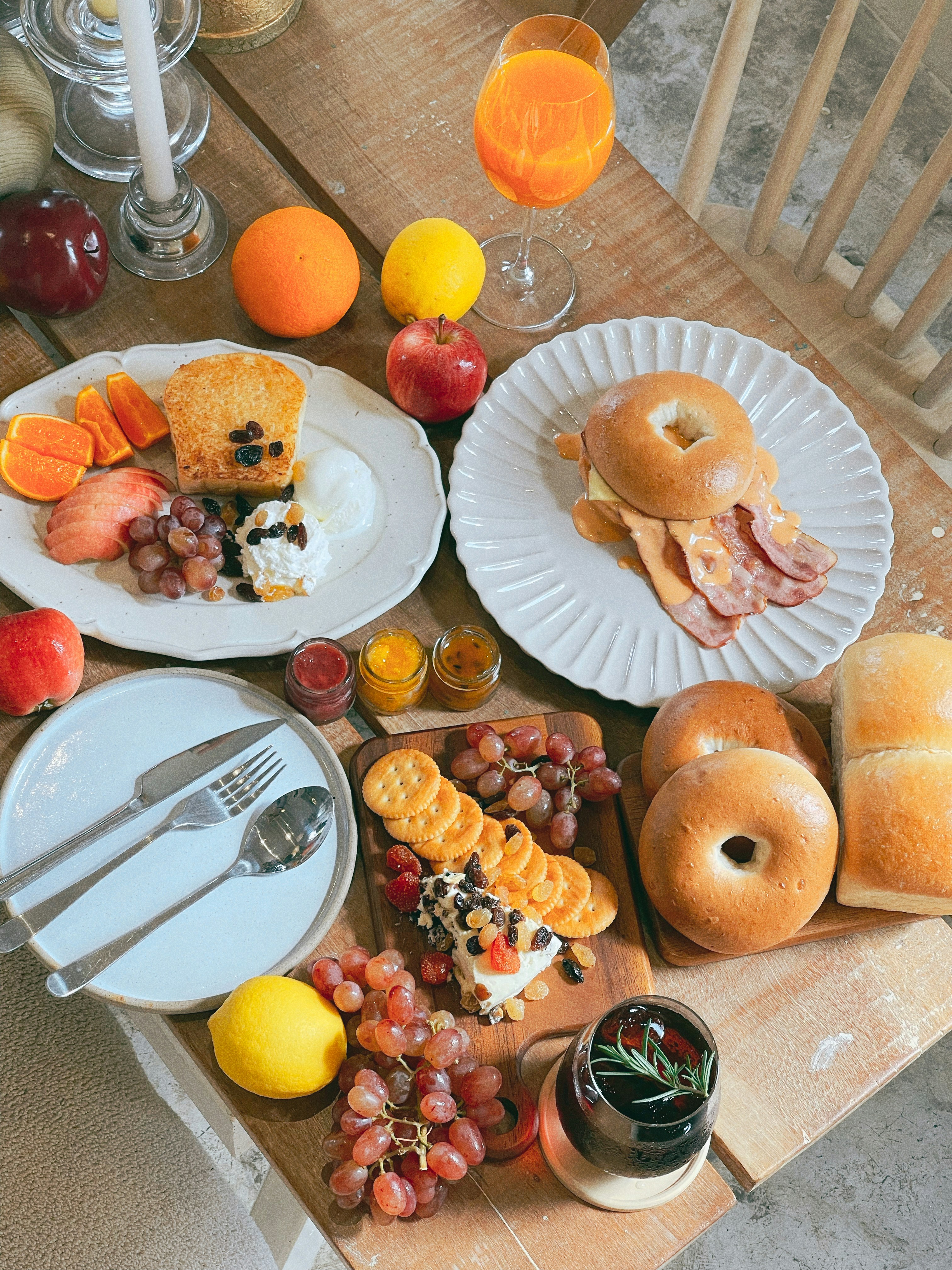 Ein leckeres und buntes Frühstücksangebot.