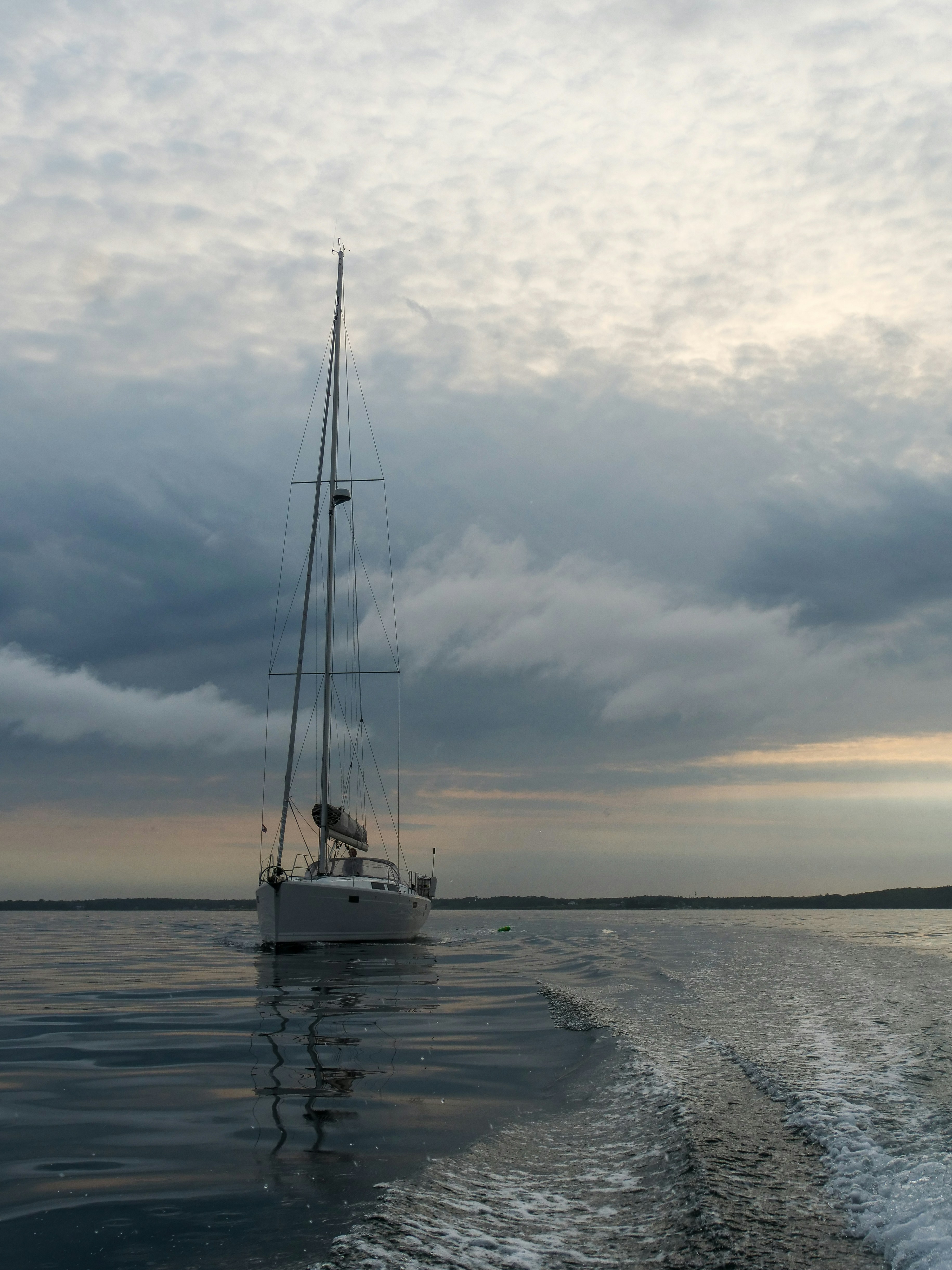 Photo by leonbredella