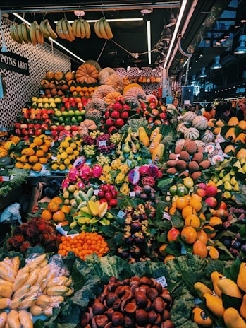 A colorful and vibrant display of fresh produce.