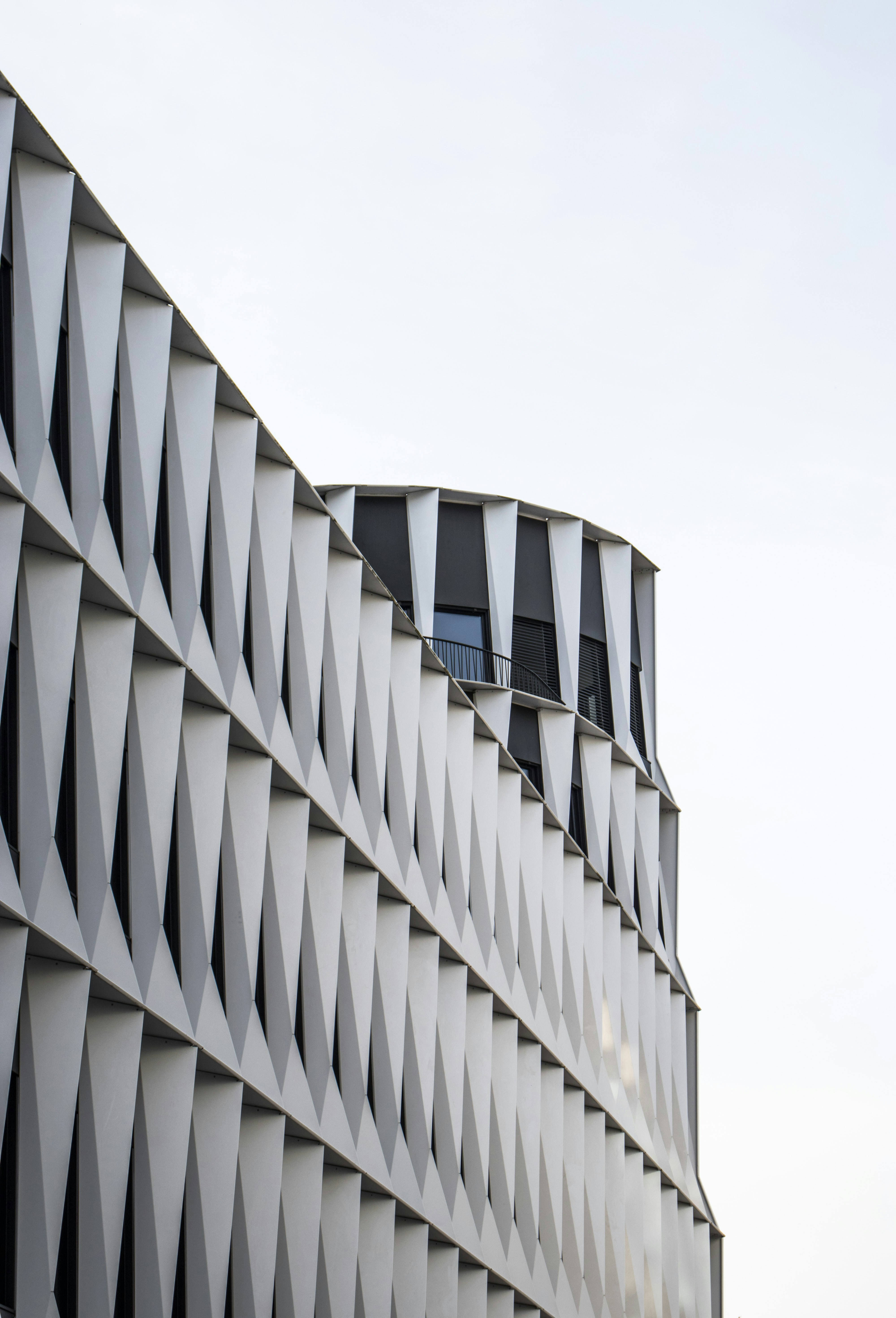 Photo by lucasgallone