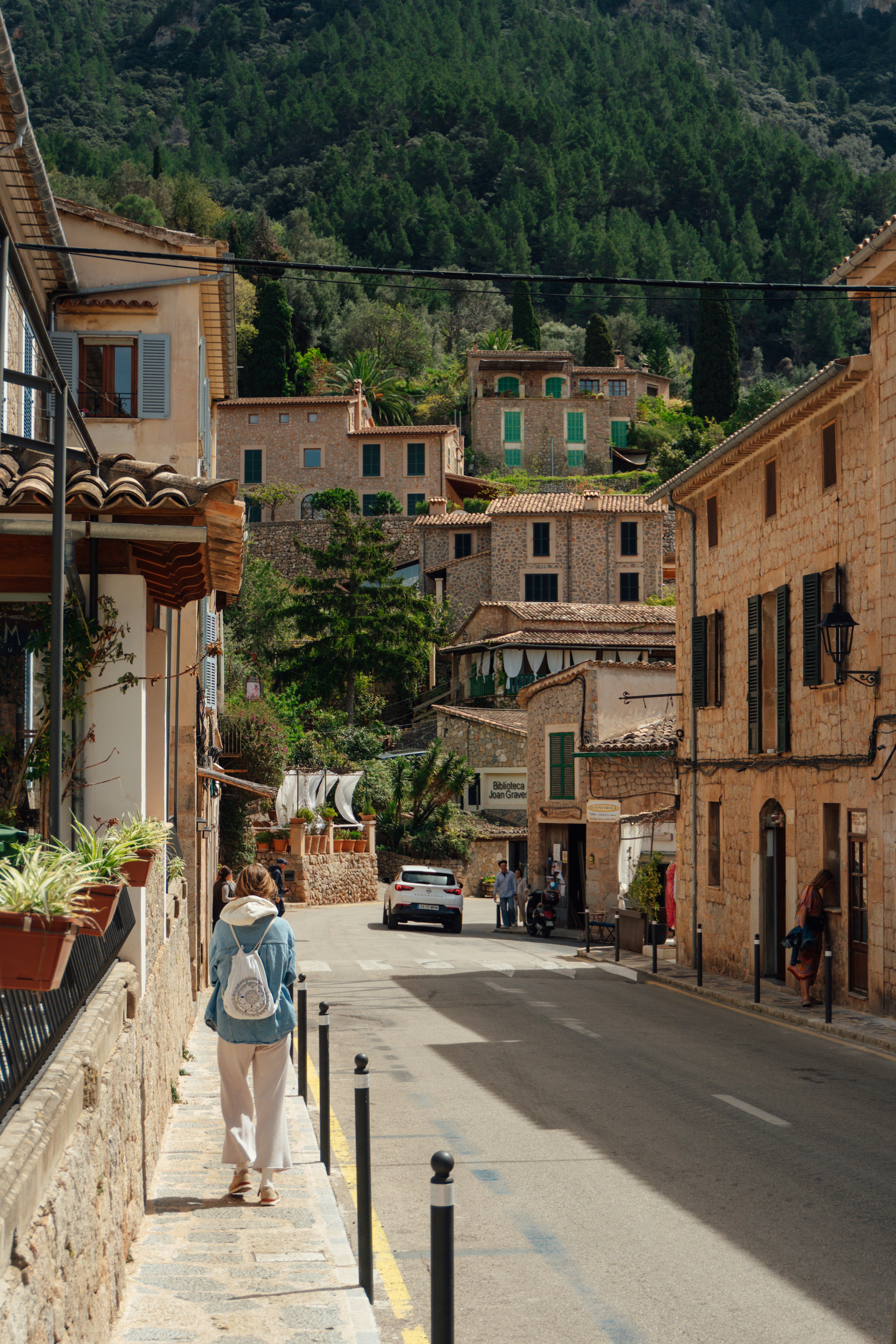 Photo by raymondpetrik