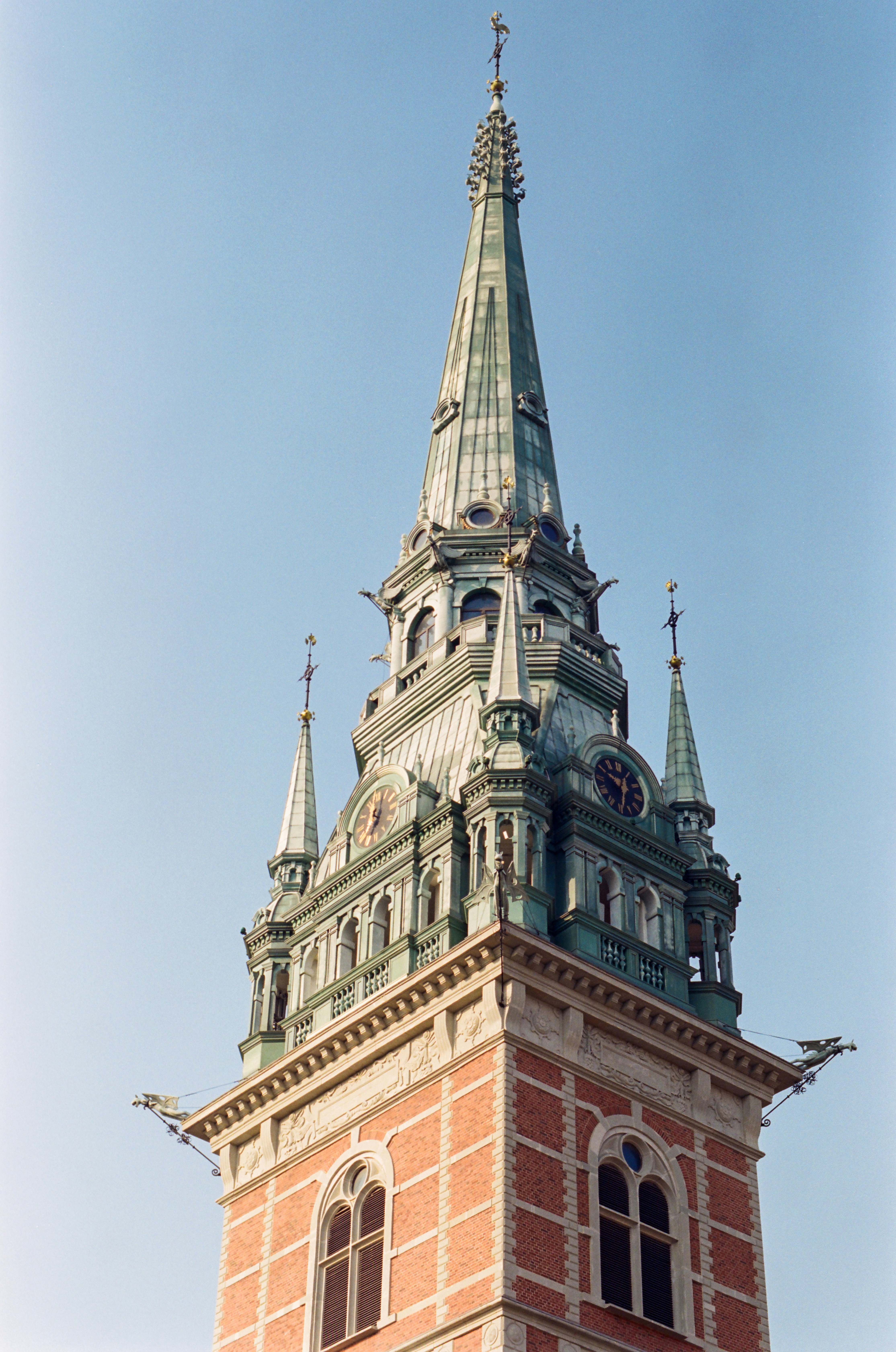 Photo by zhenyao_photo