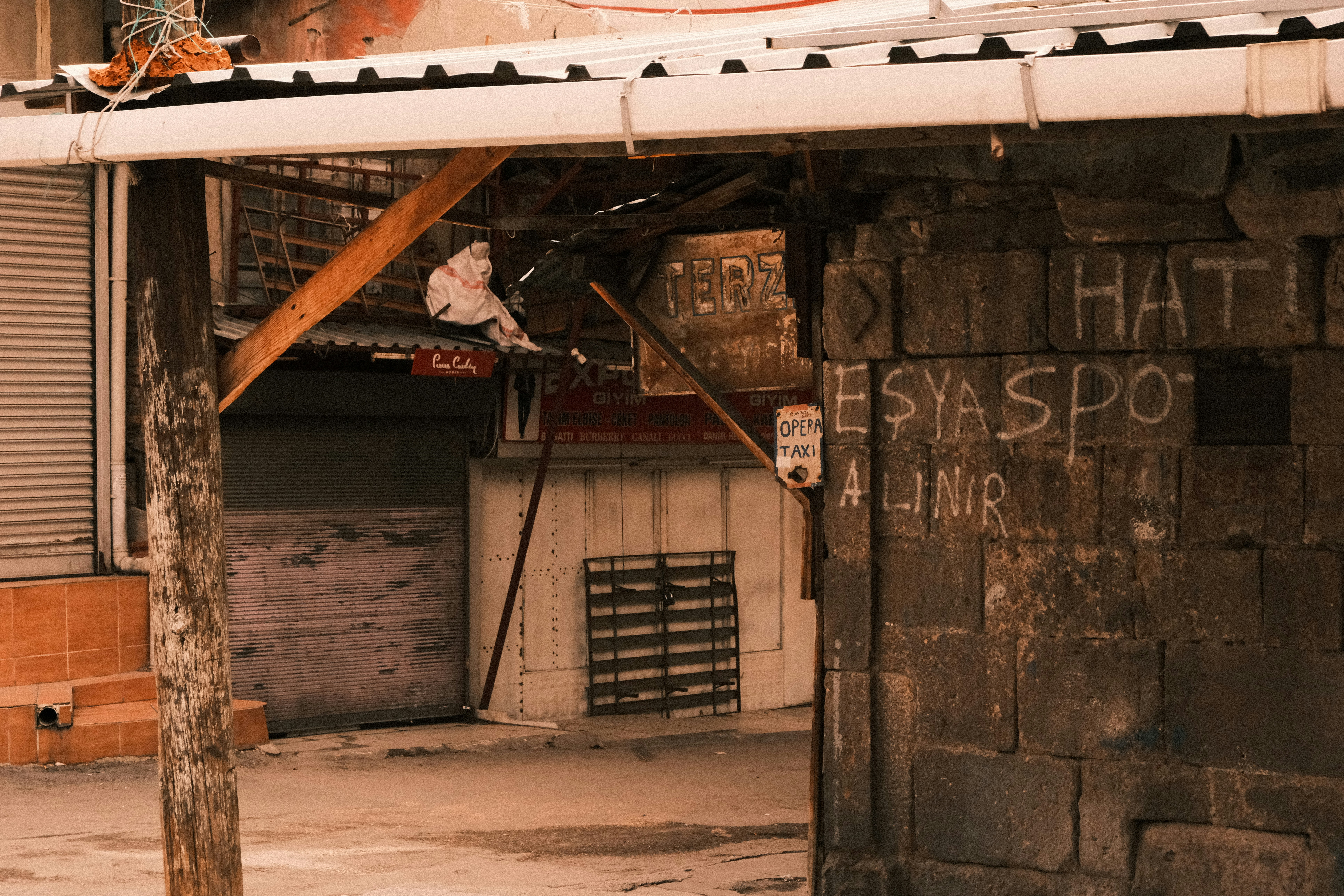 Photo by ismailefetop