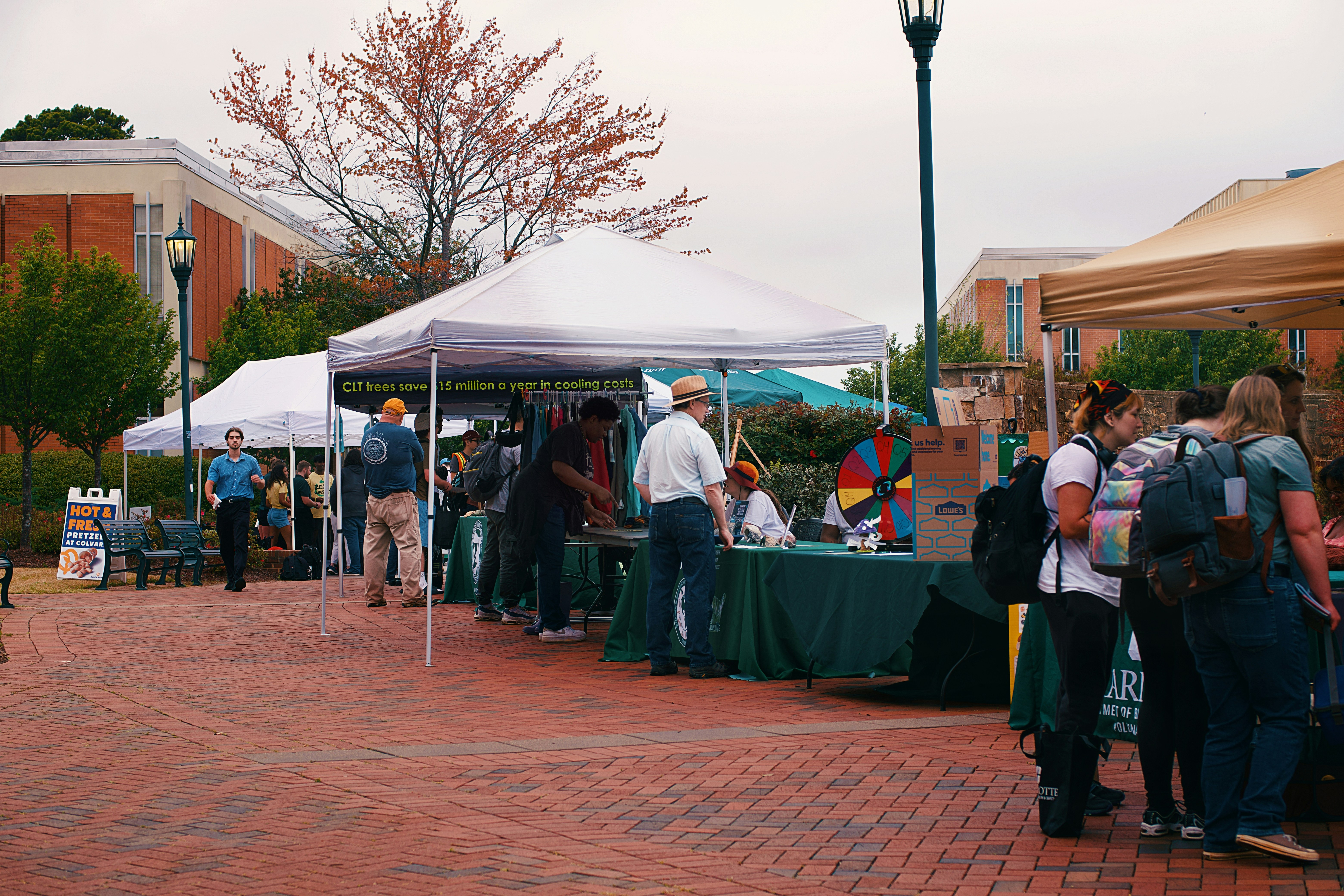 local business sponsoring a neighborhood event - local search optimization