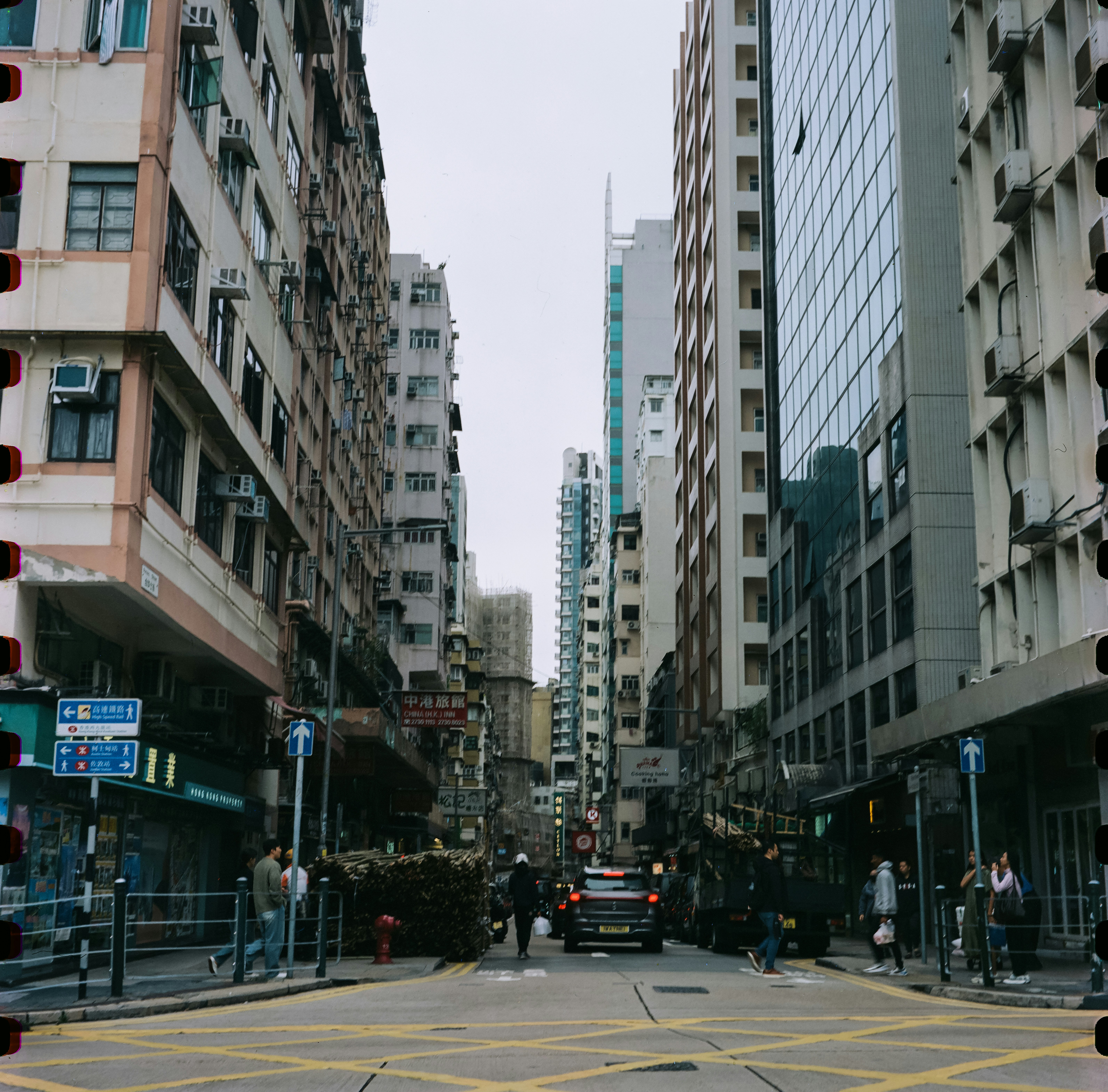 Photo by greedwolf97