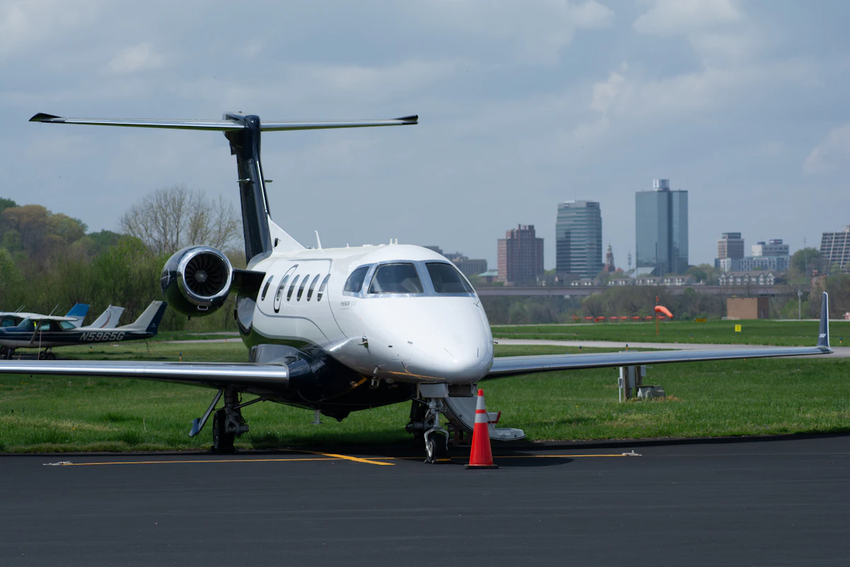 Light Jets, Citation CJ1, CJ4 · Mustang · Phenom 300 private jet charter