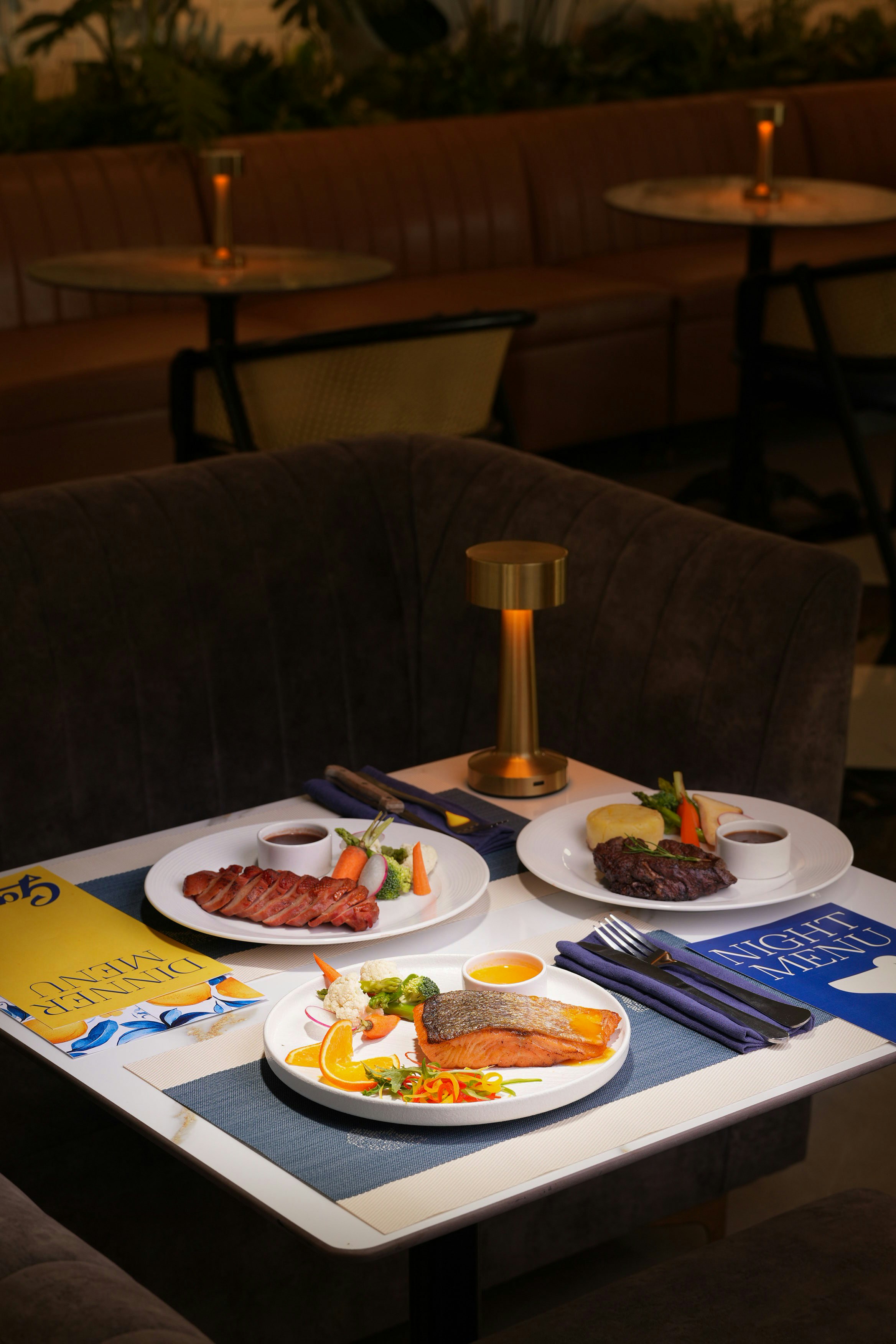 You Don’t Need a Trip to Florida, You Just Need a Cozy Restaurant