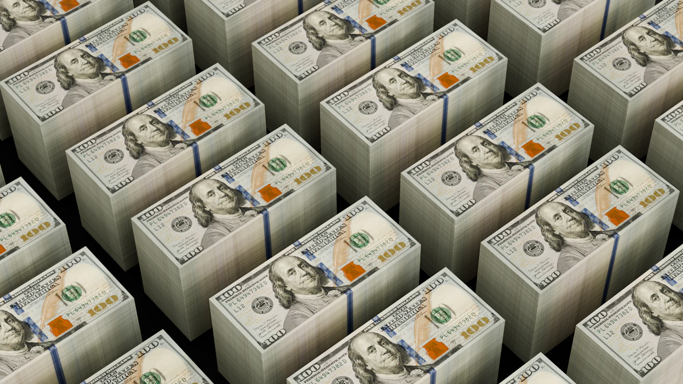 Fajos de billetes apilados