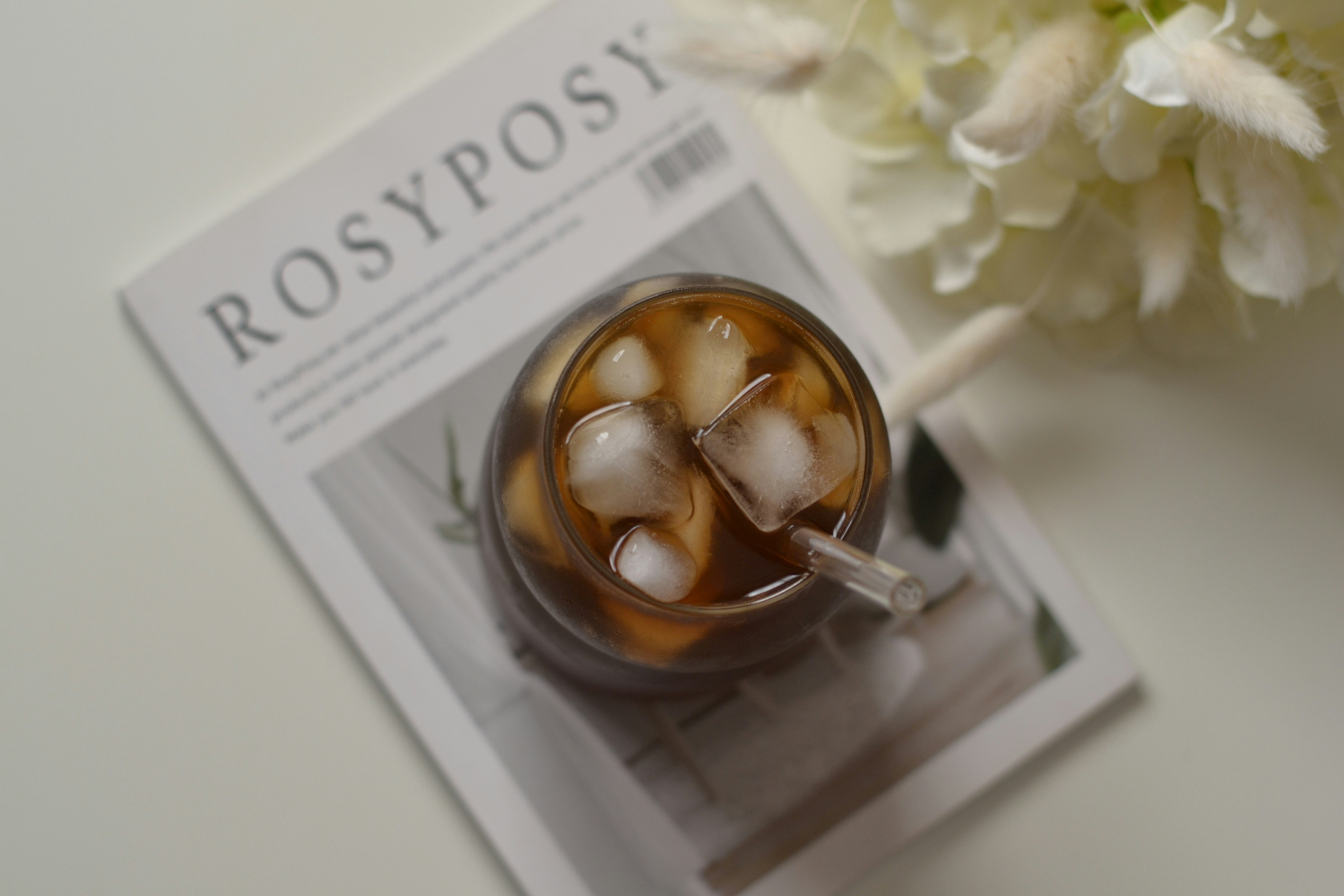 Cold brew maison, tonieux et sans rendez-vous : le zinc a-t-il perdu la guerre de l'été ?