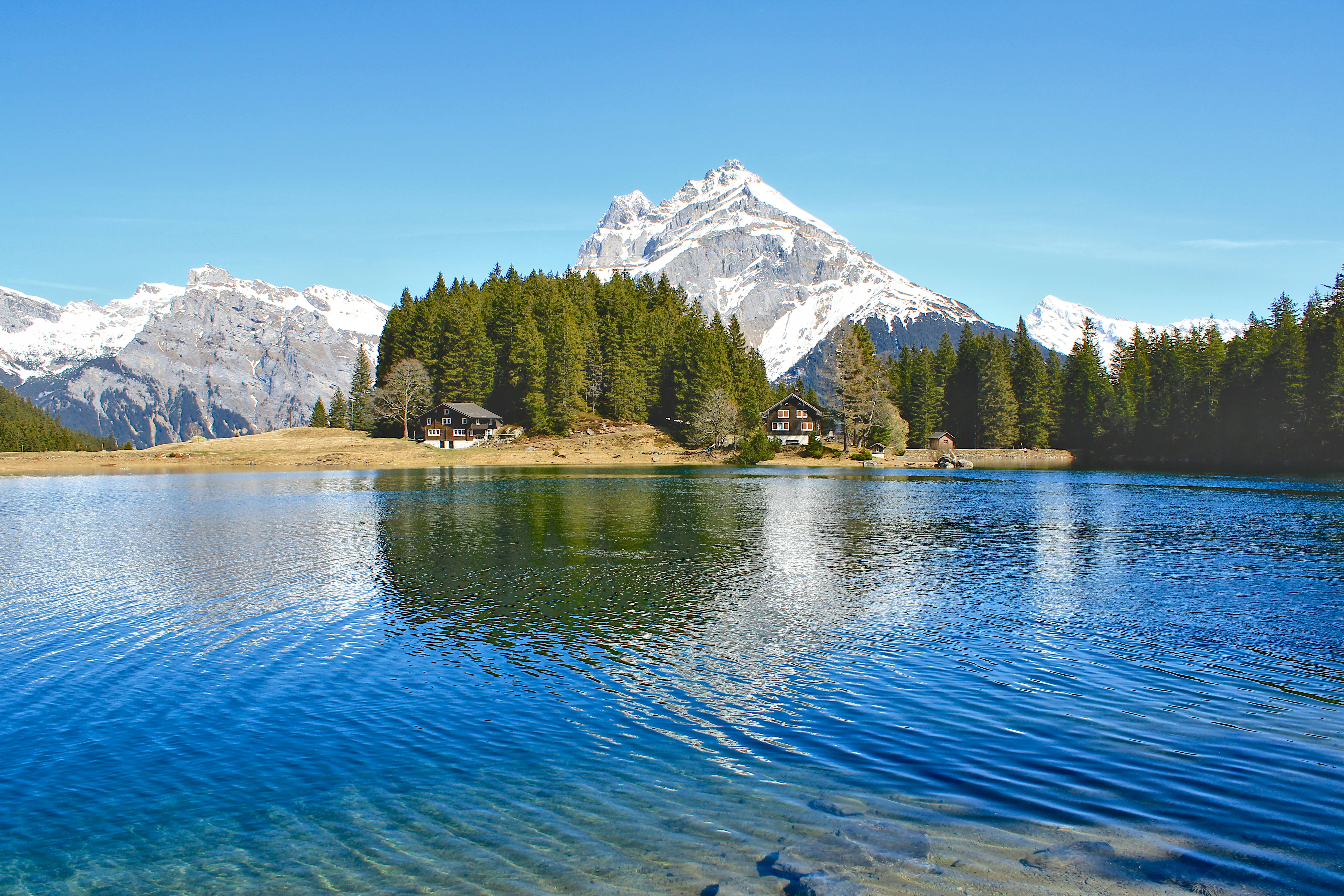 Photo by appenzellmoto