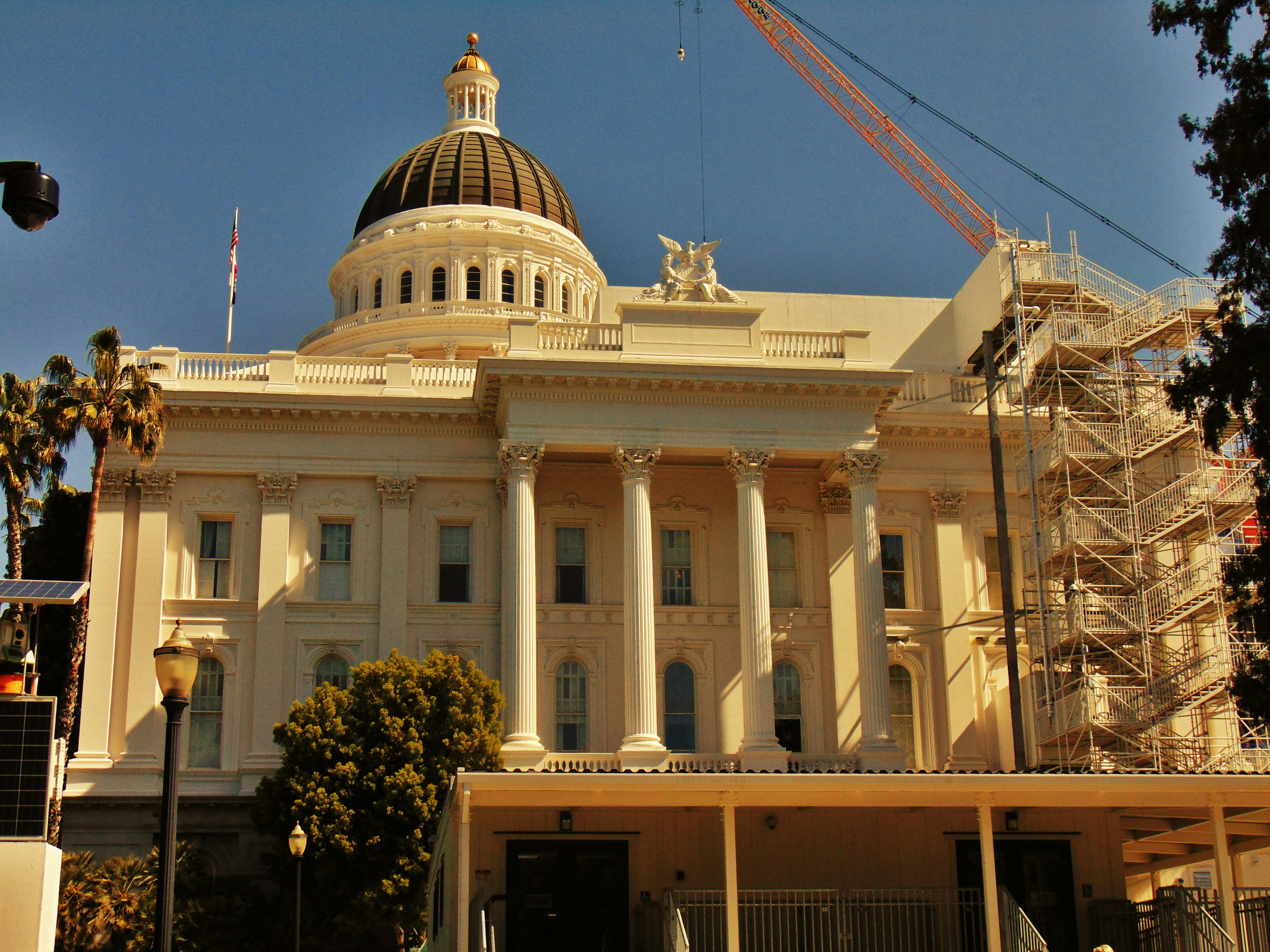 Same Vendors, Same Winners: How Municipal Procurement Quietly Shuts Out Local Contractors