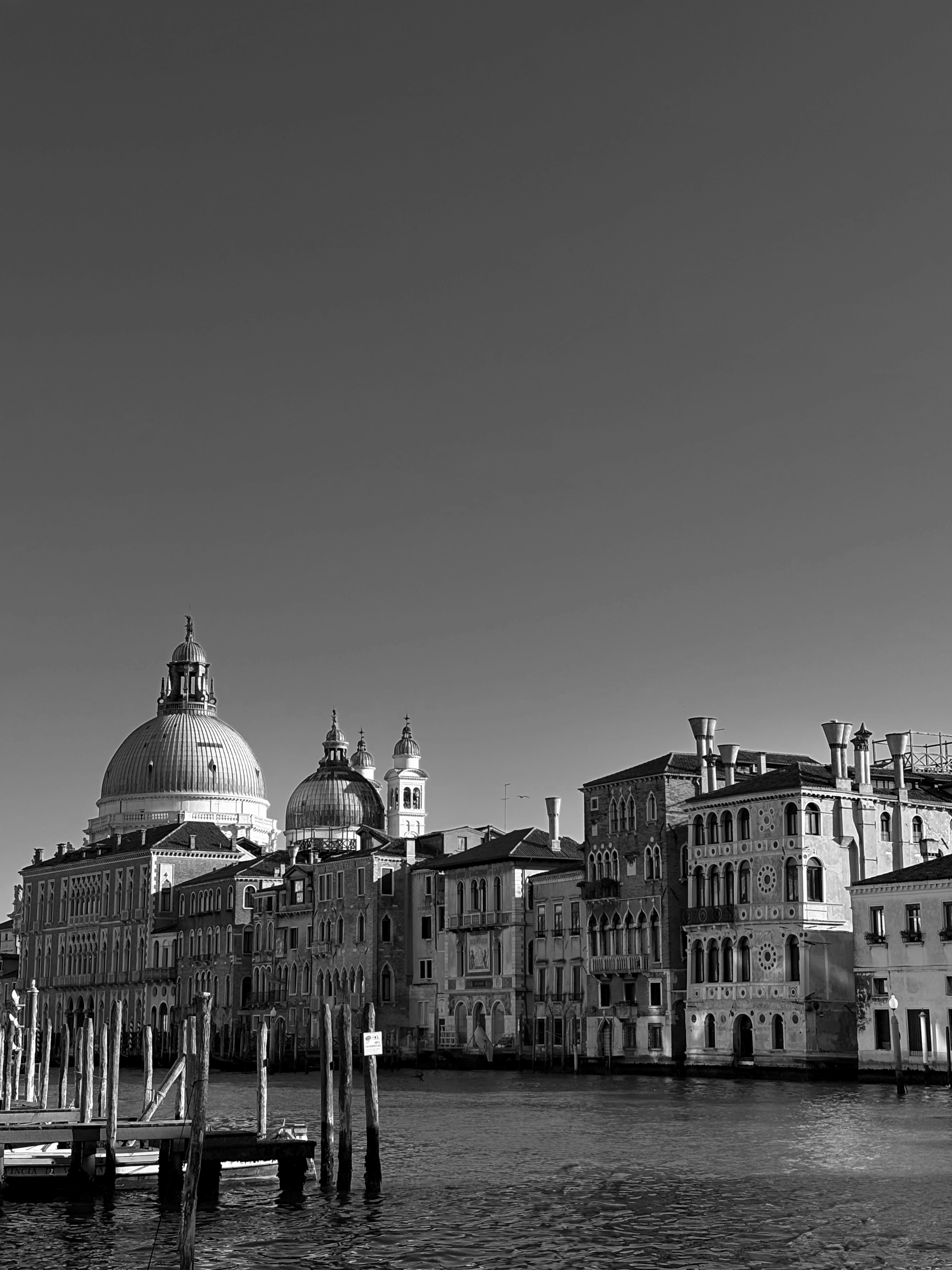 Photo by andrewreyan