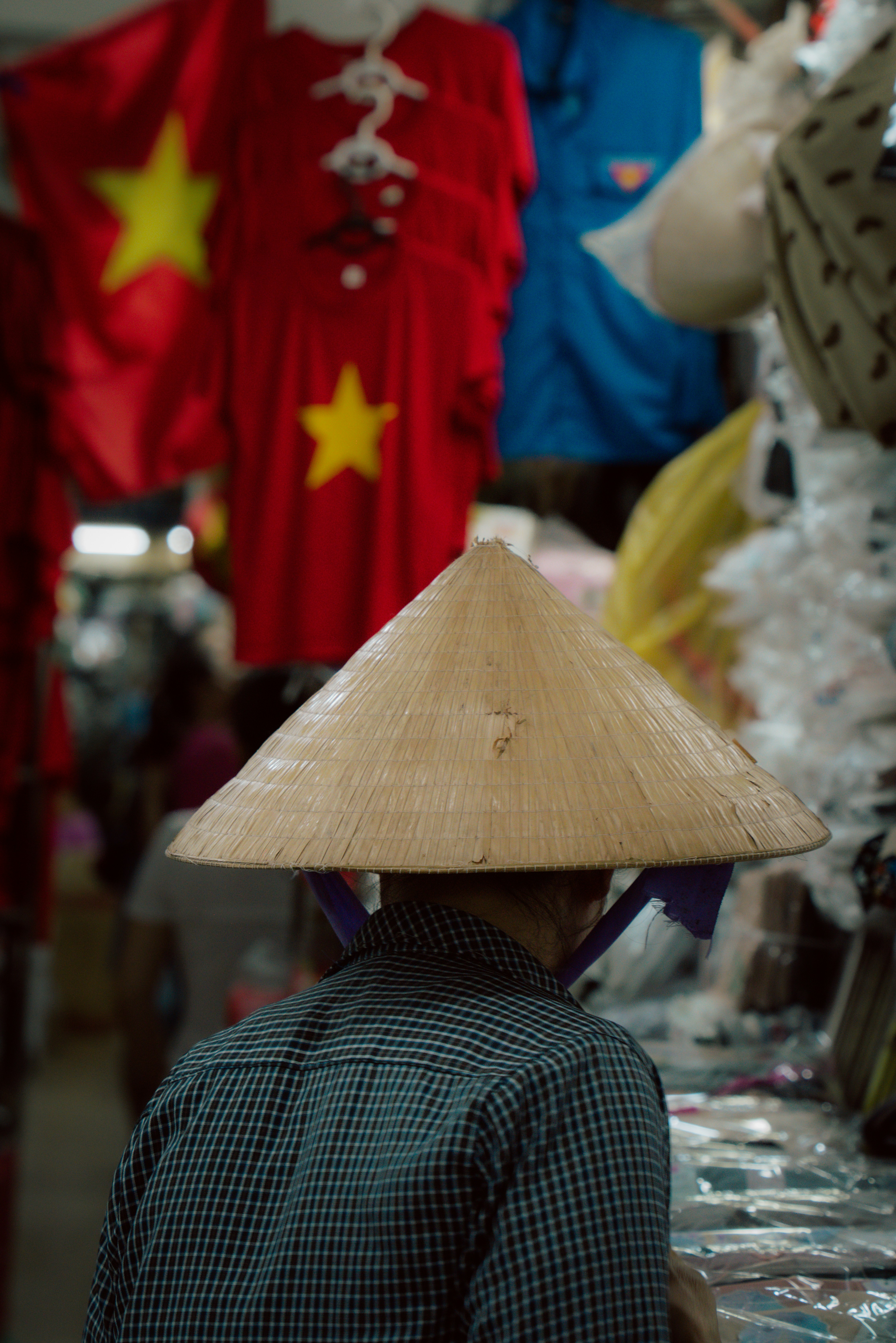 Dining Etiquette: Navigating Vietnamese Meal Customs