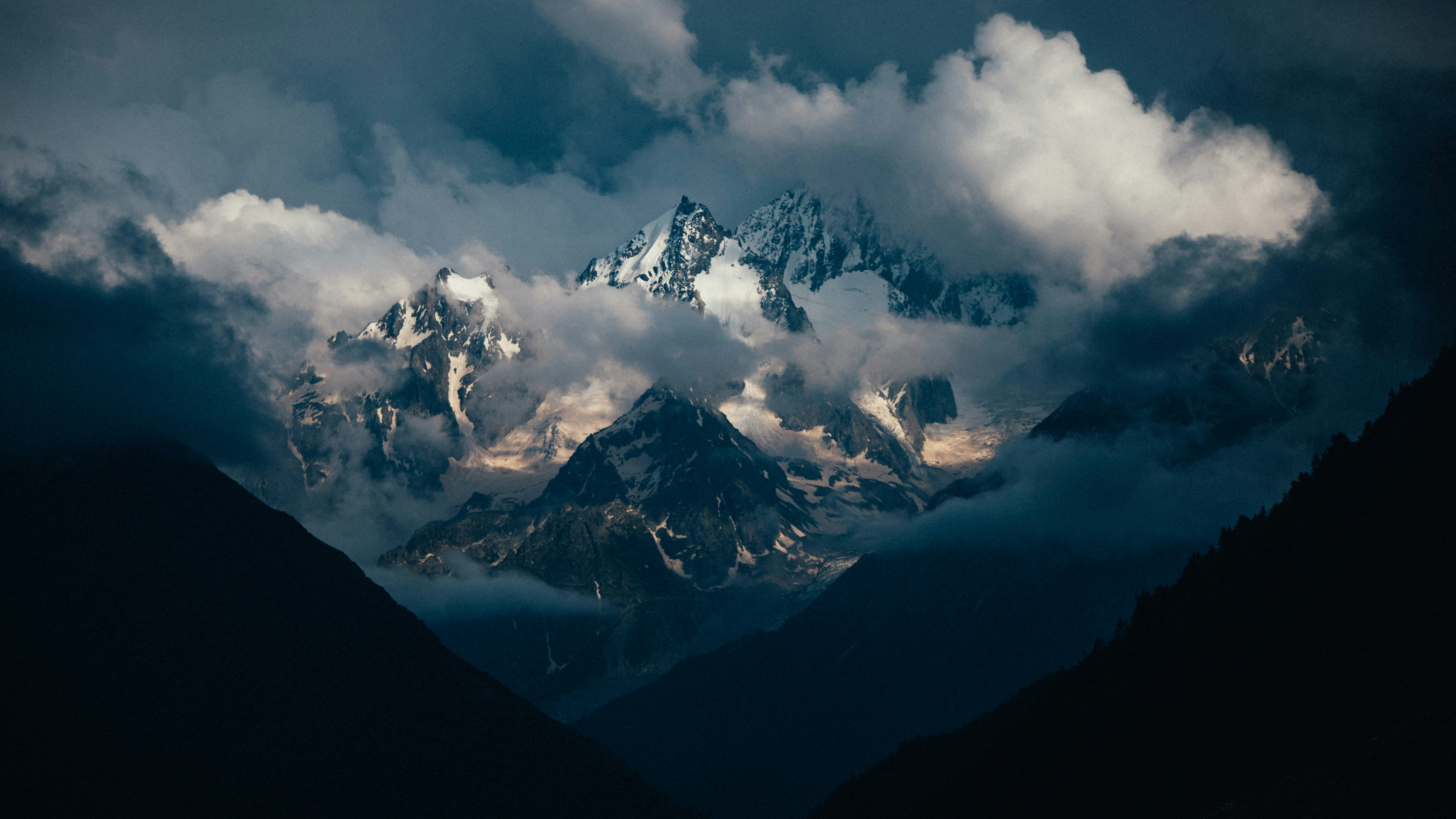 Photo by daniil_artemenko