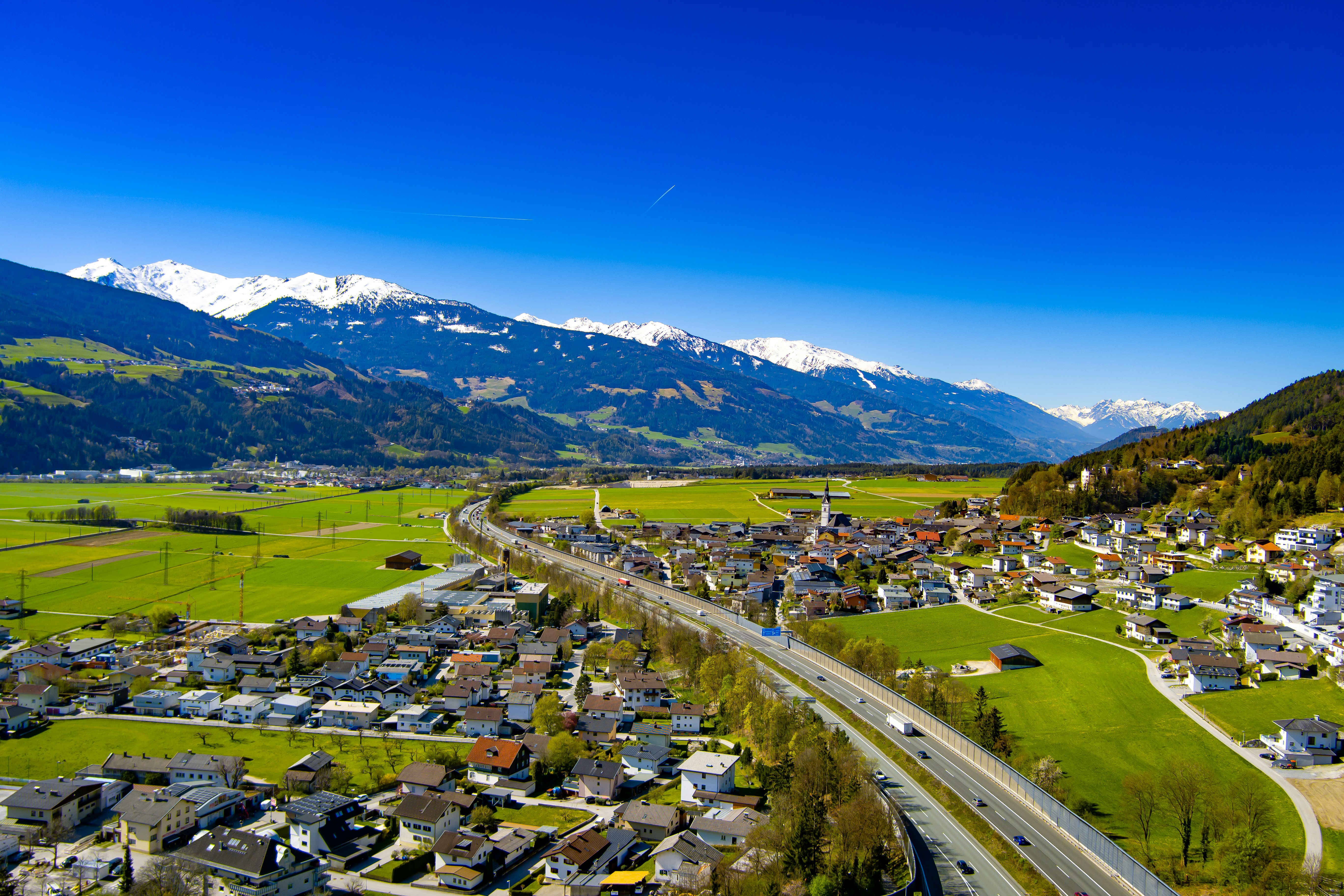 Image by Scorn Pion via Unsplash