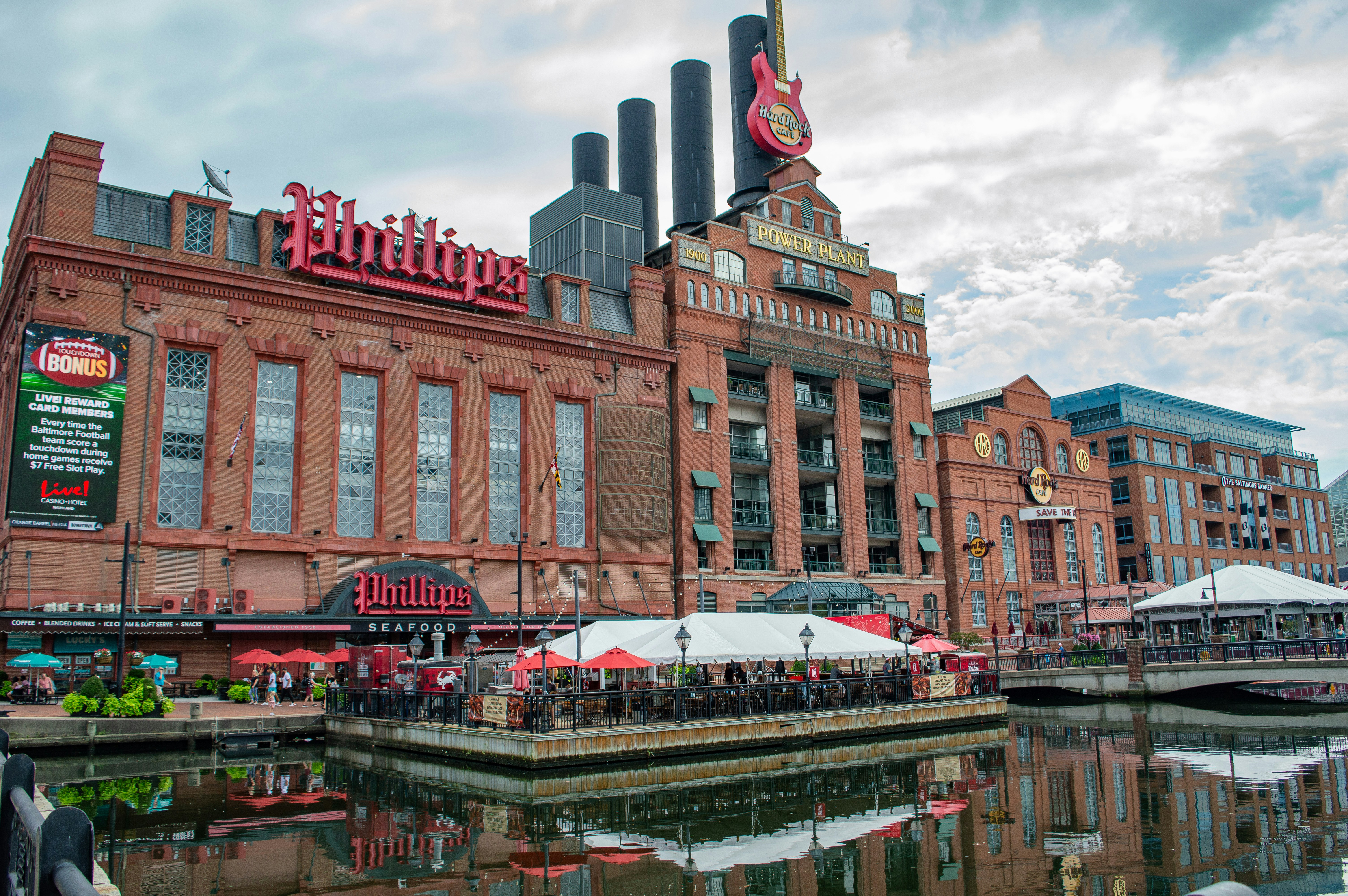Phillips restaurant sits on the water in baltimore.