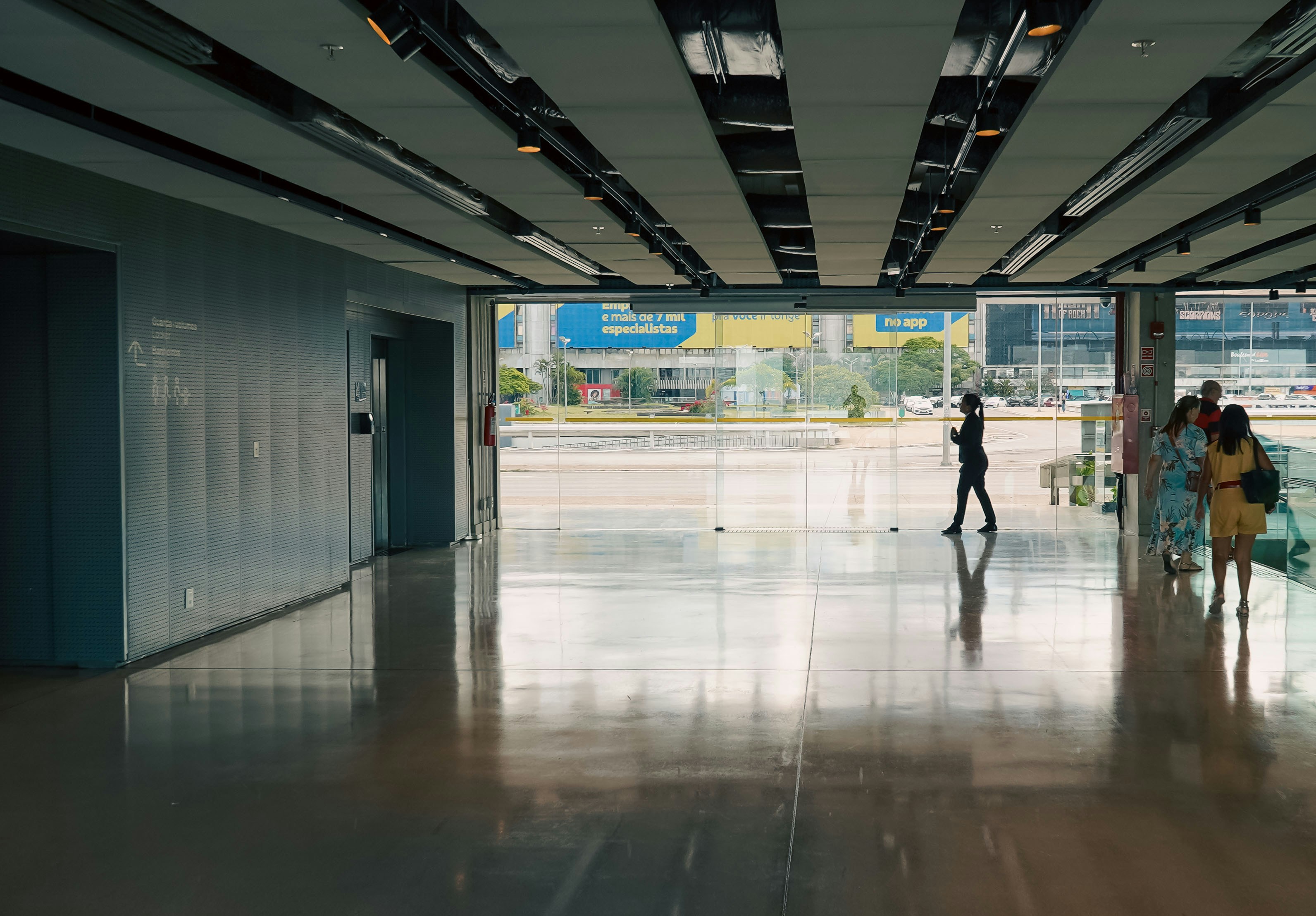 Photo by henryblonde