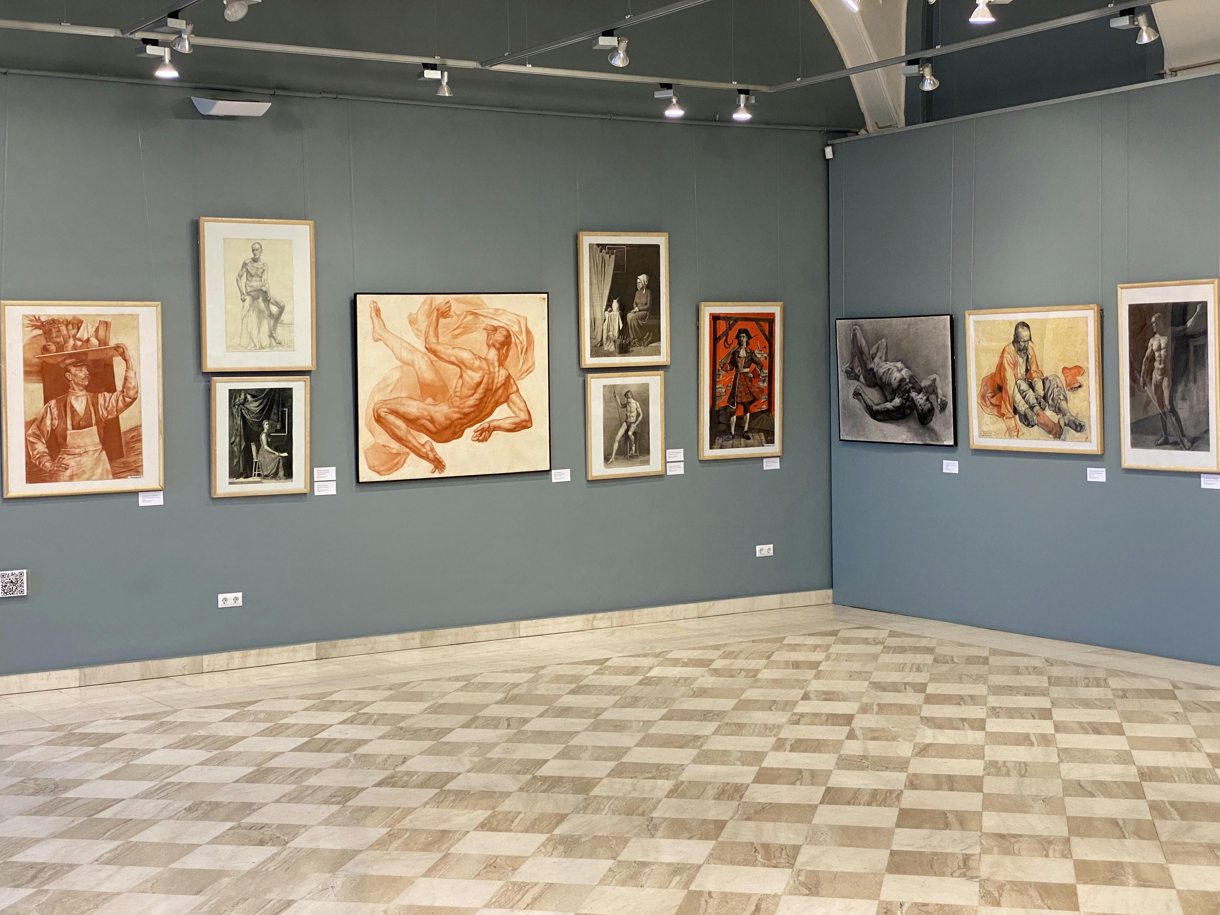 “102 Sanatçı, 102 Eser” Cumhuriyet Sergisi Antalya’da Sanatseverlerle Buluştu - Kültür-Sanat haberi görseli