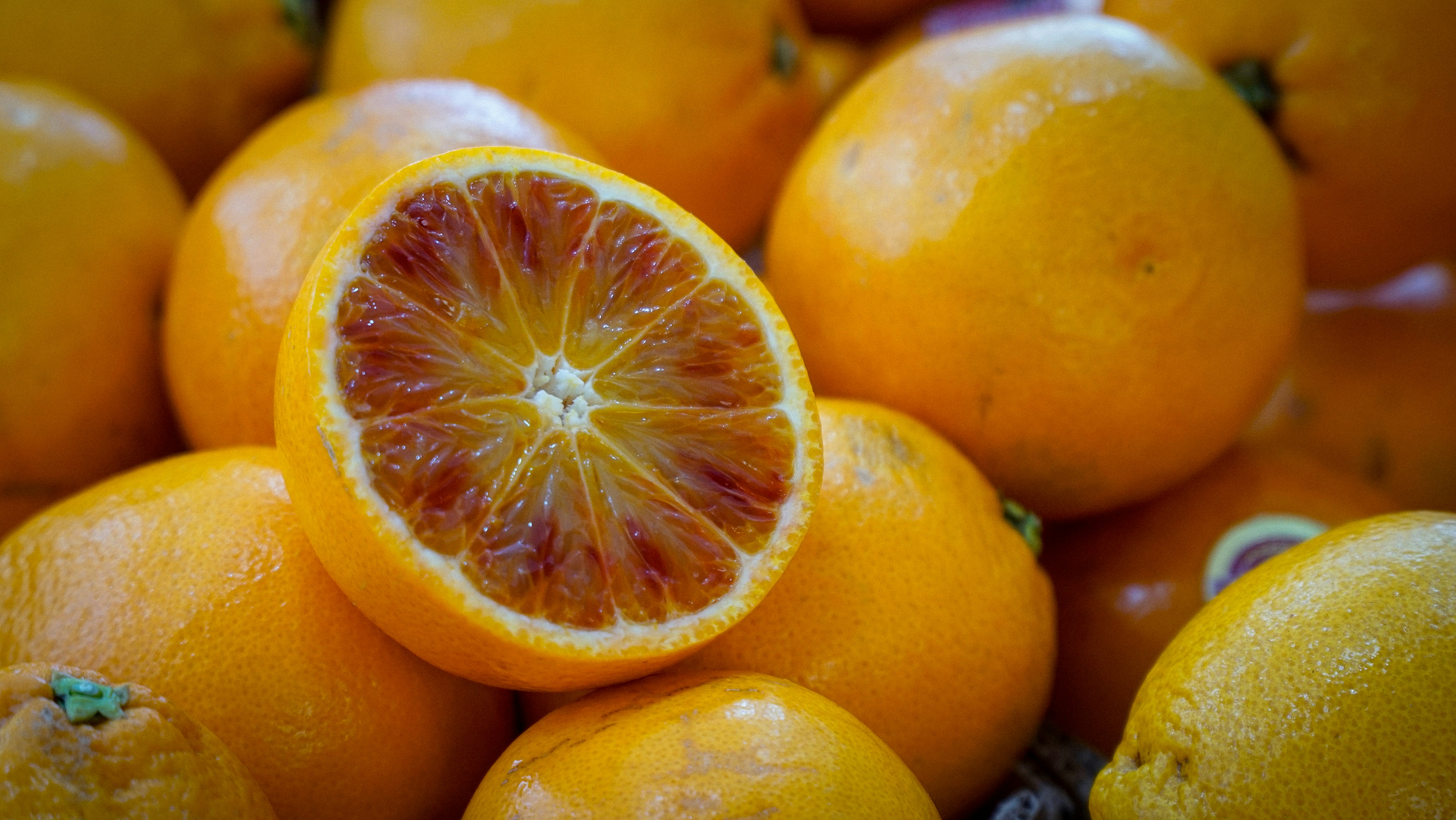 Liposomal vs Buffered Vitamin C: What the Data Says About Absorption