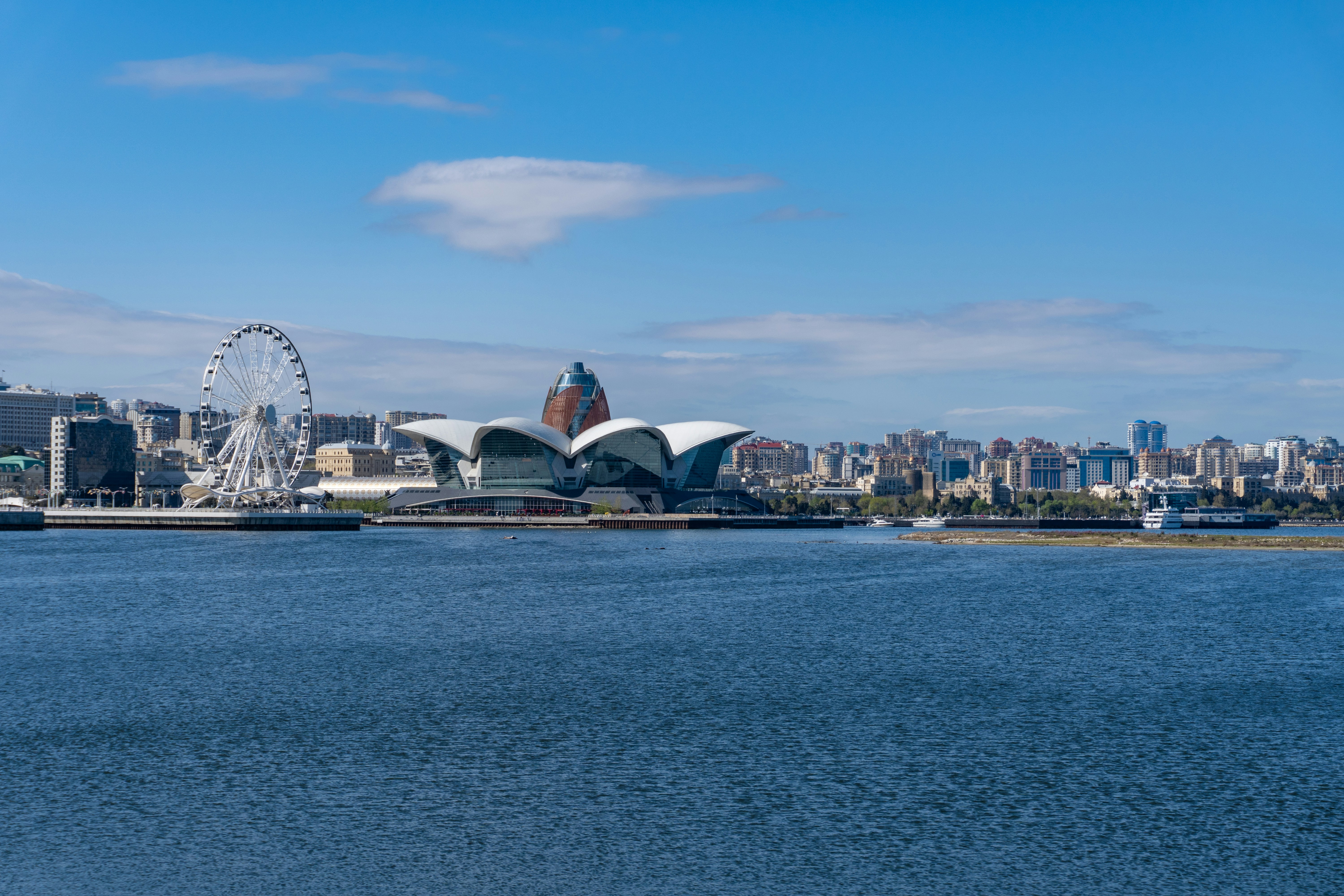 Photo by zulfugarkarimov