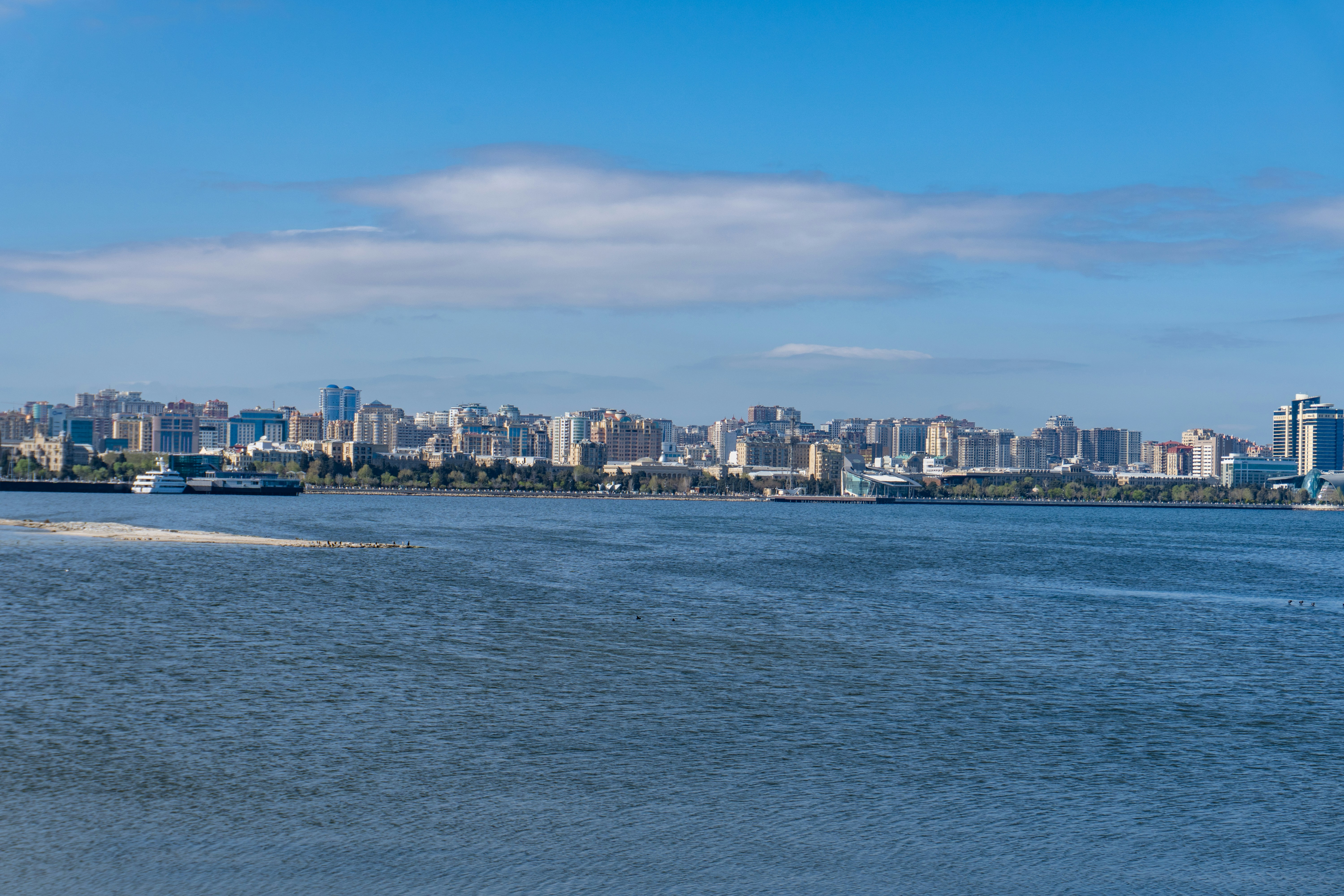 Photo by zulfugarkarimov