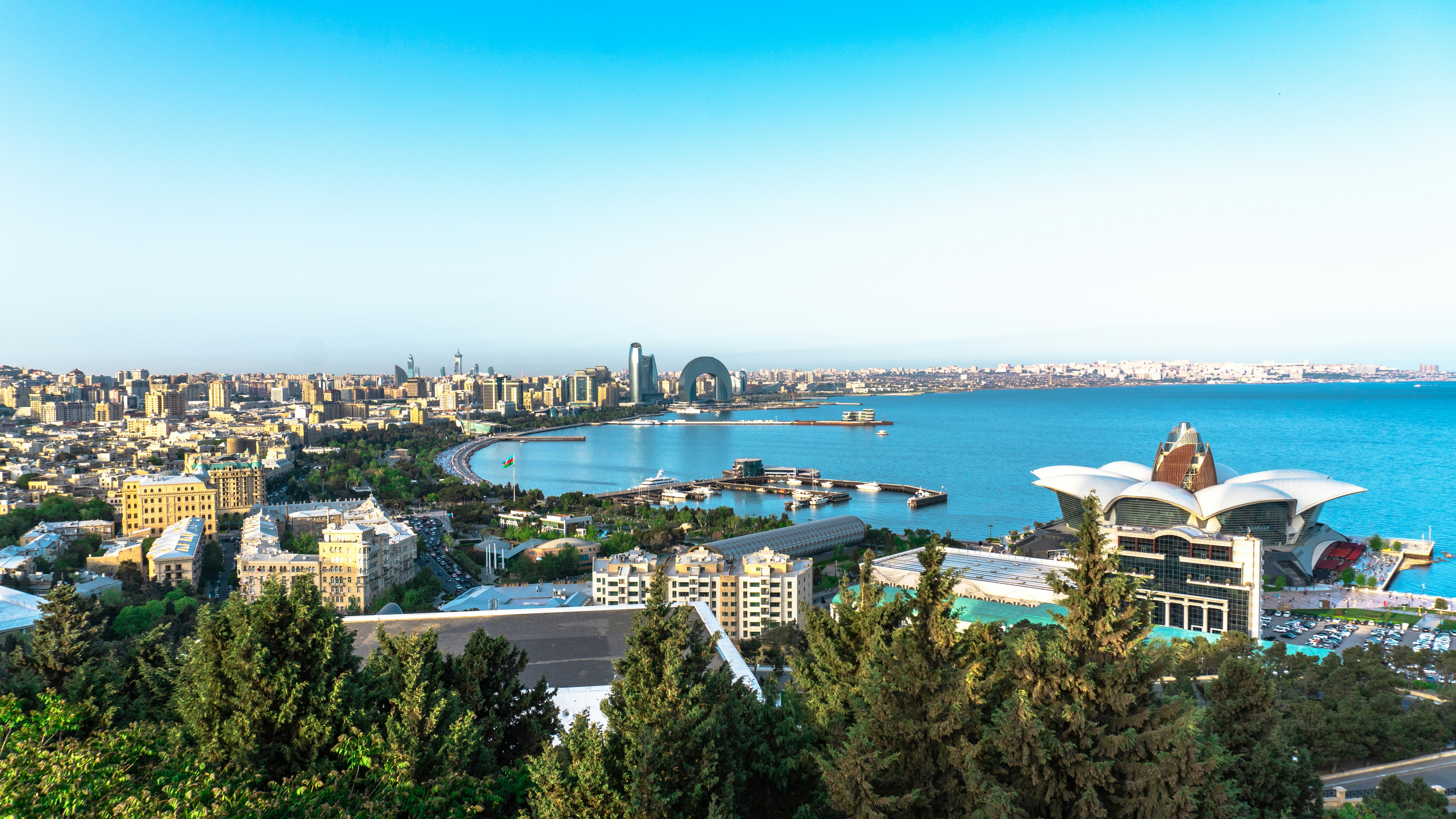 Photo by zulfugarkarimov