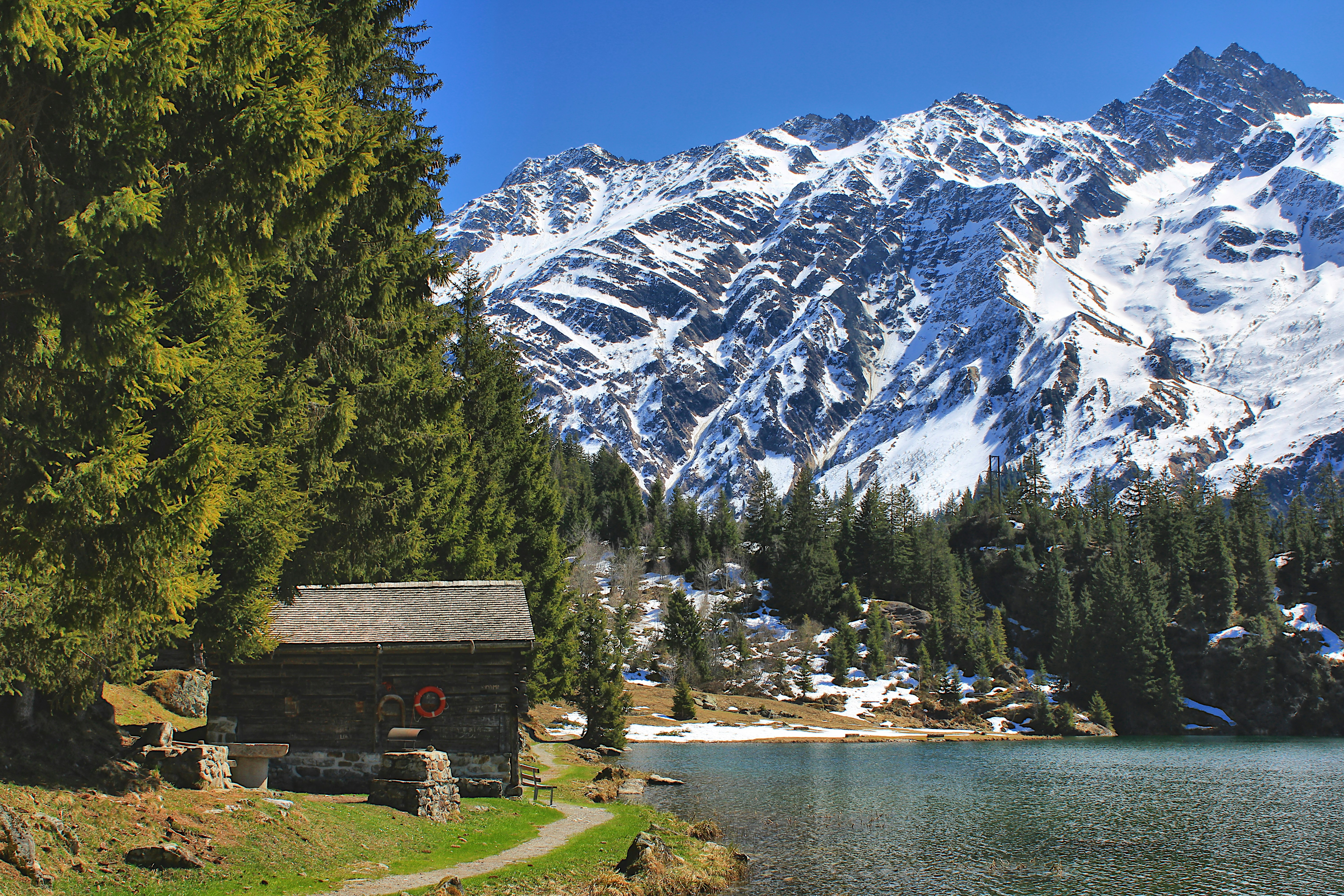 Photo by appenzellmoto