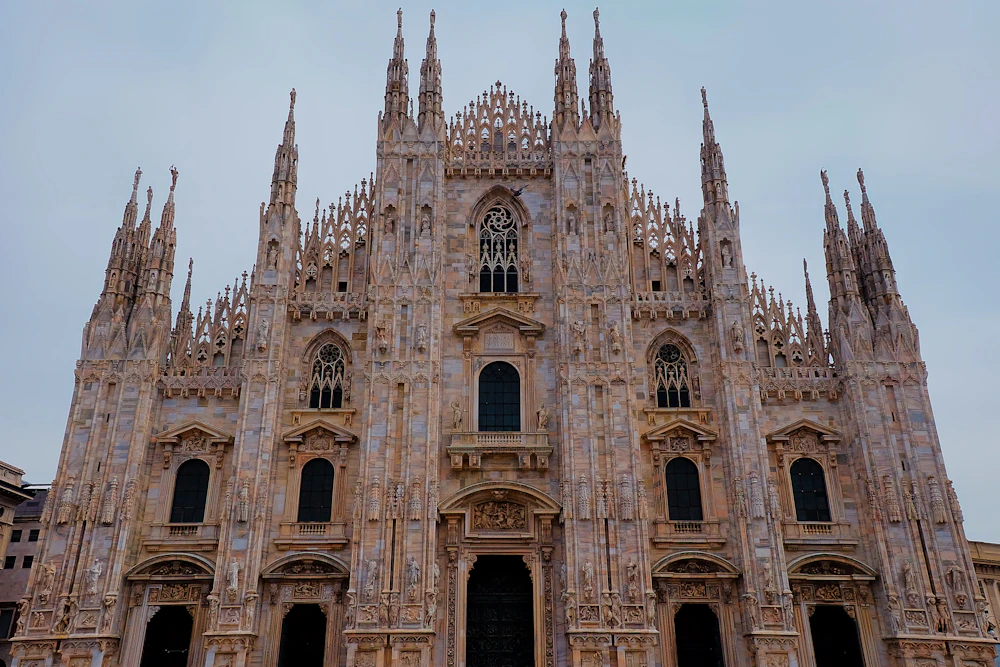 La facciata del Duomo di Milano