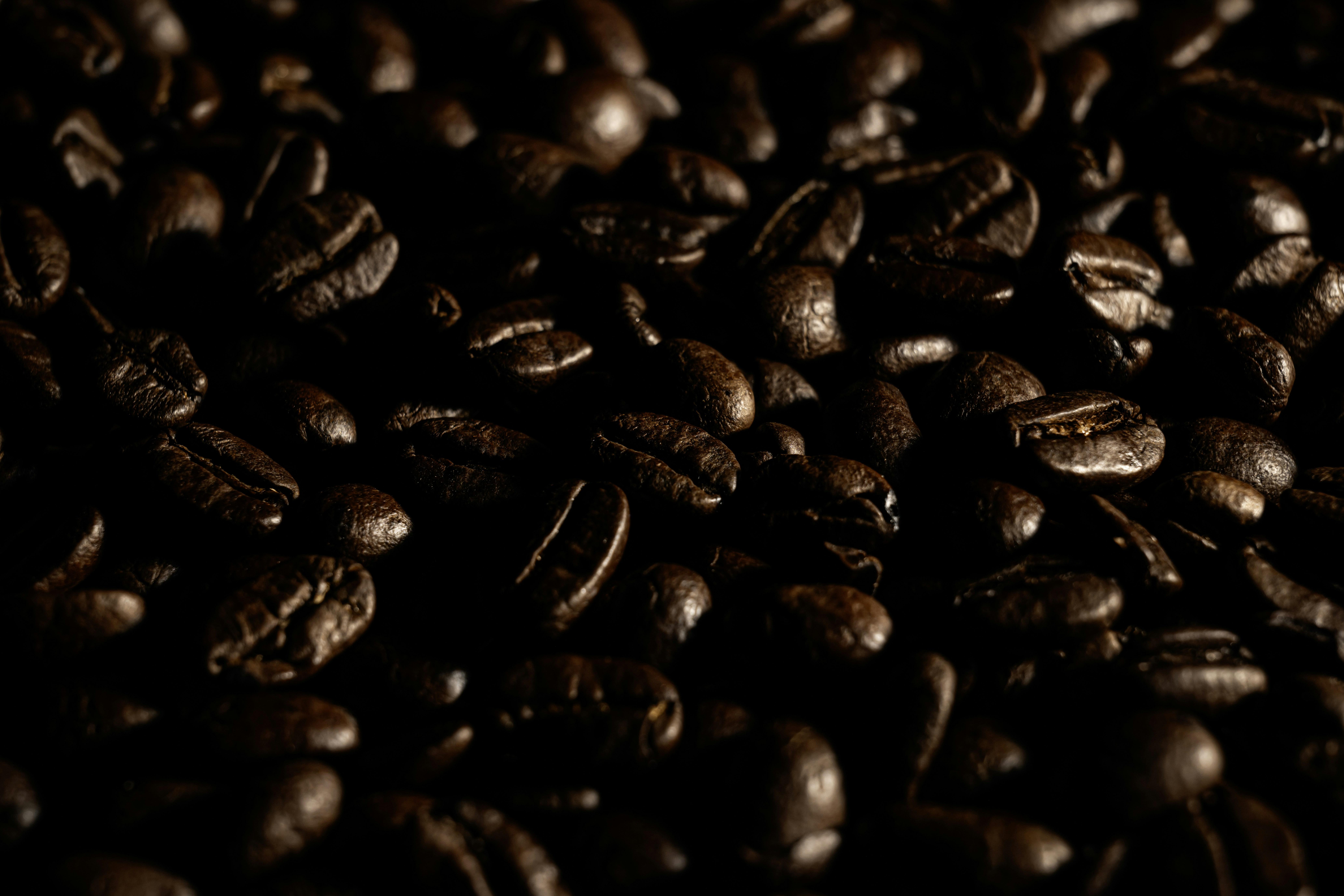 Roasted coffee beans, close up.