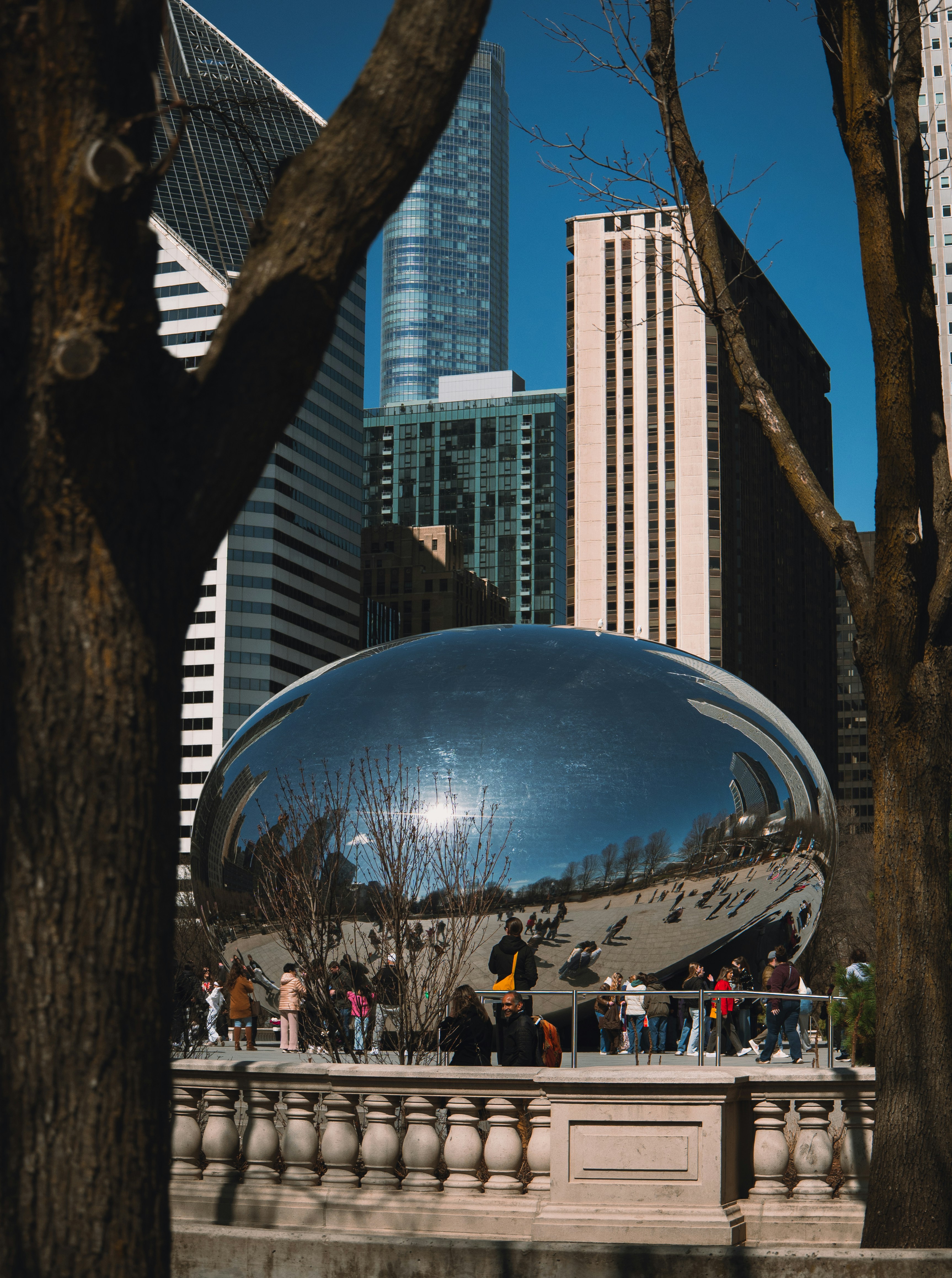 Cloud Gate in Chicago’s Millennium Park, a short walk from the Grant Park finish