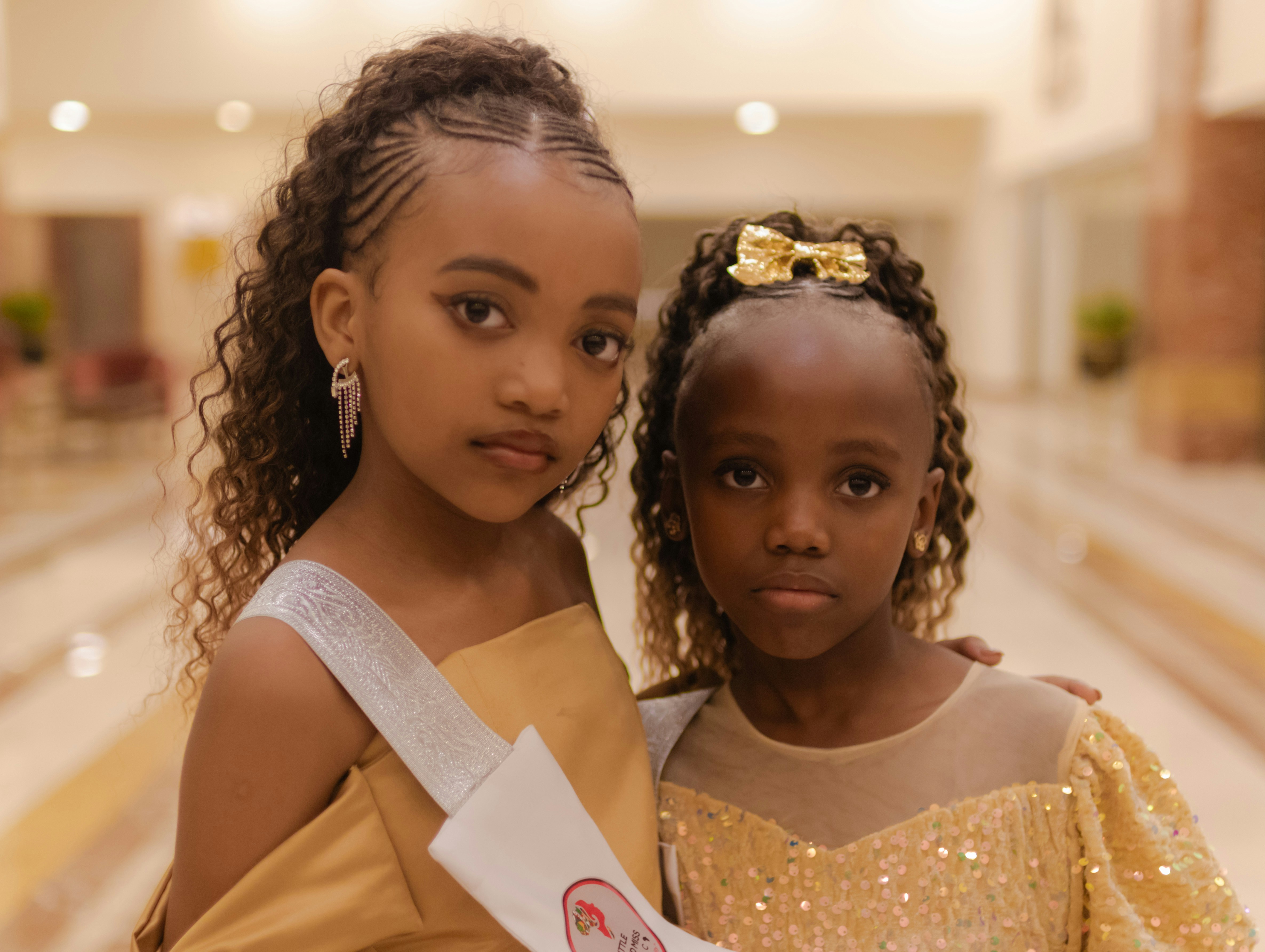 2 South African beauty pageant contestants