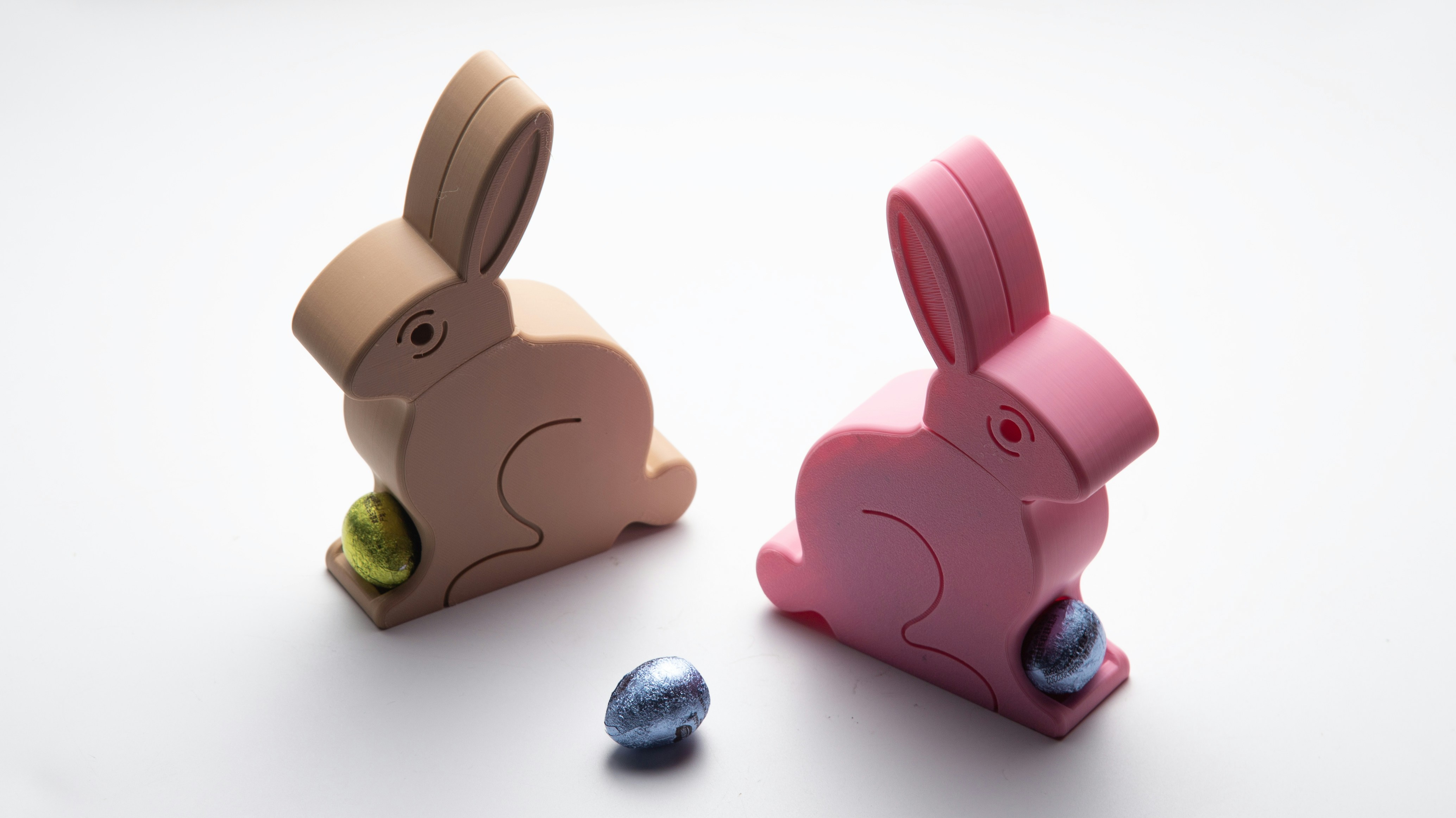 minimalist 3d printed decor, wallpaper, 3D Printed Crafts for Couples: Profitable Ideas for Makers 5