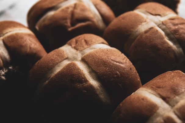 Hot cross buns sit close together.