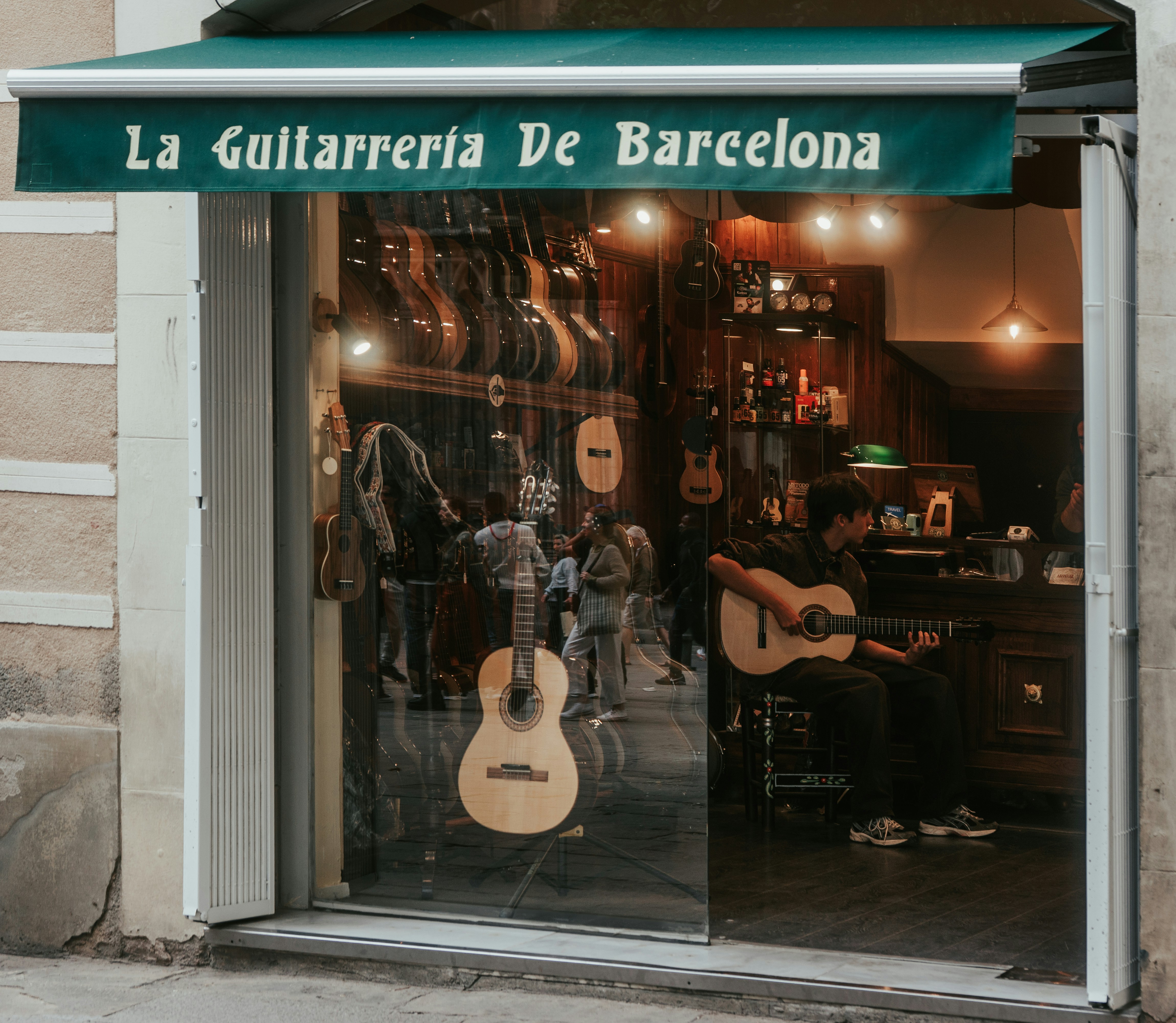 Image by Sol Ponce via Unsplash