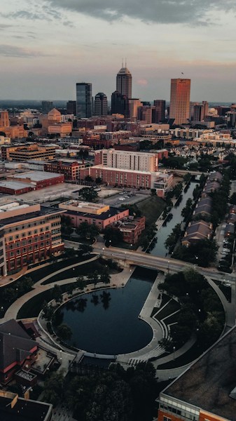 Indianapolis: Geography of the Crossroads of America