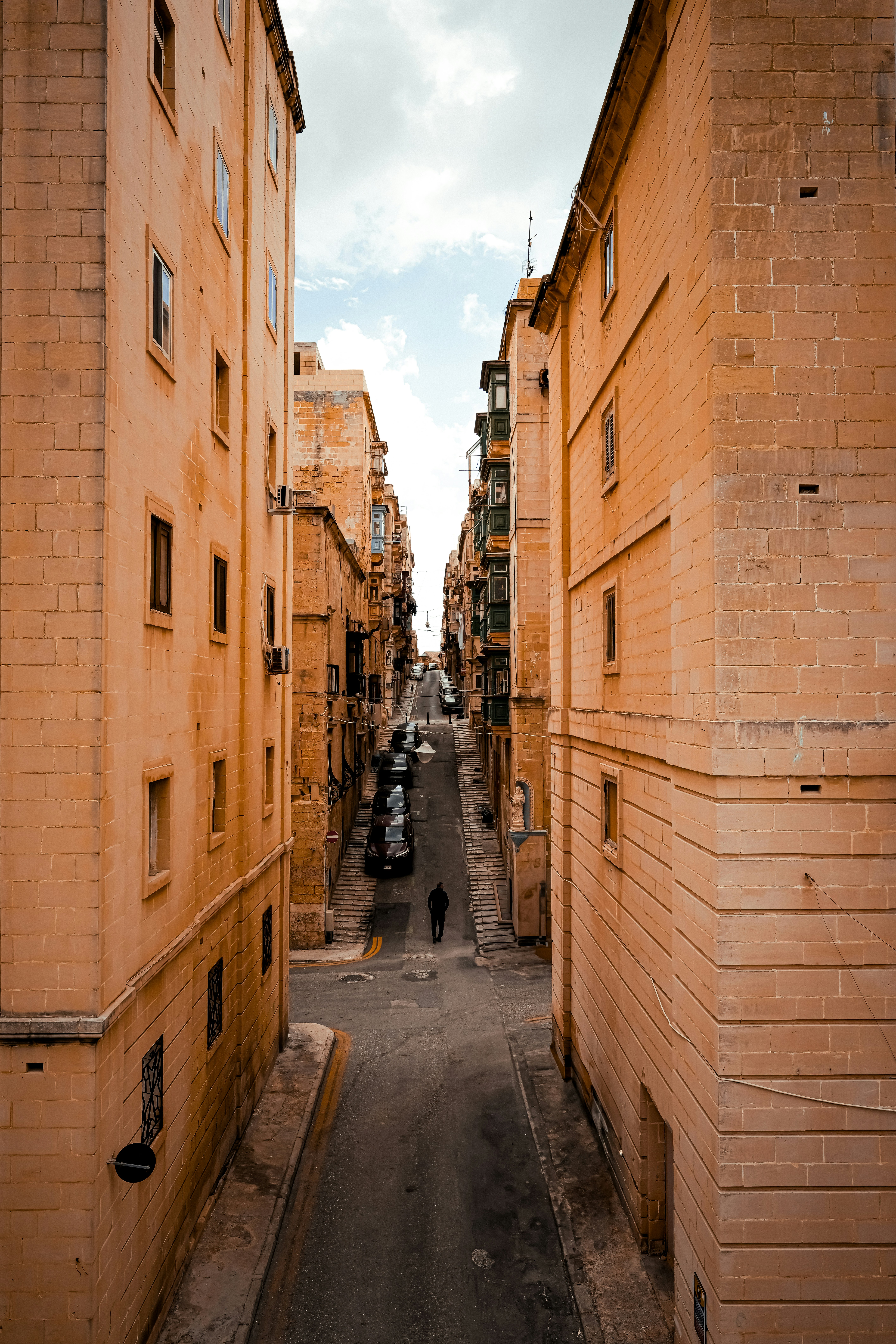 Photo by framethestreets