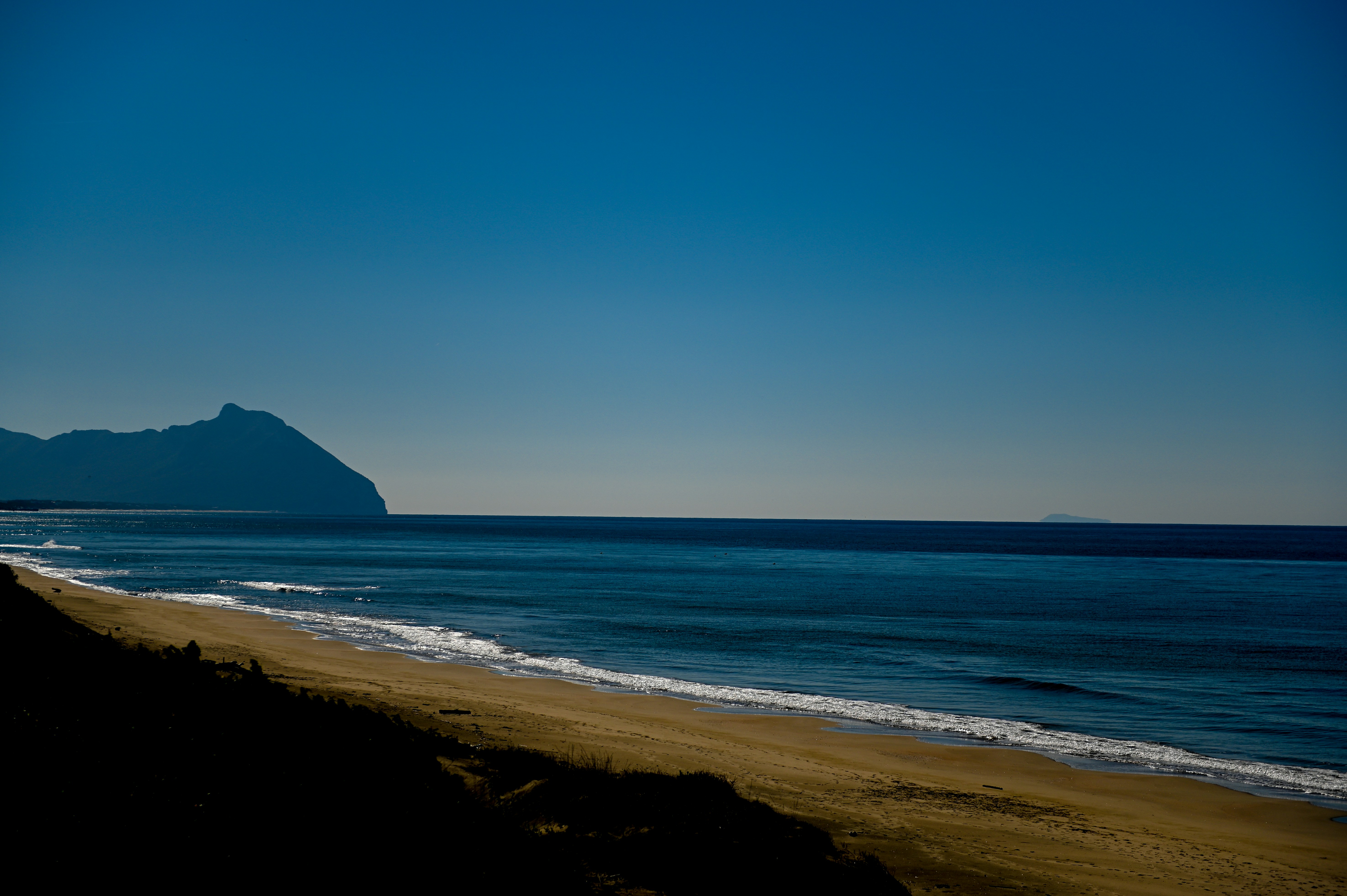 Photo by lucaakalu