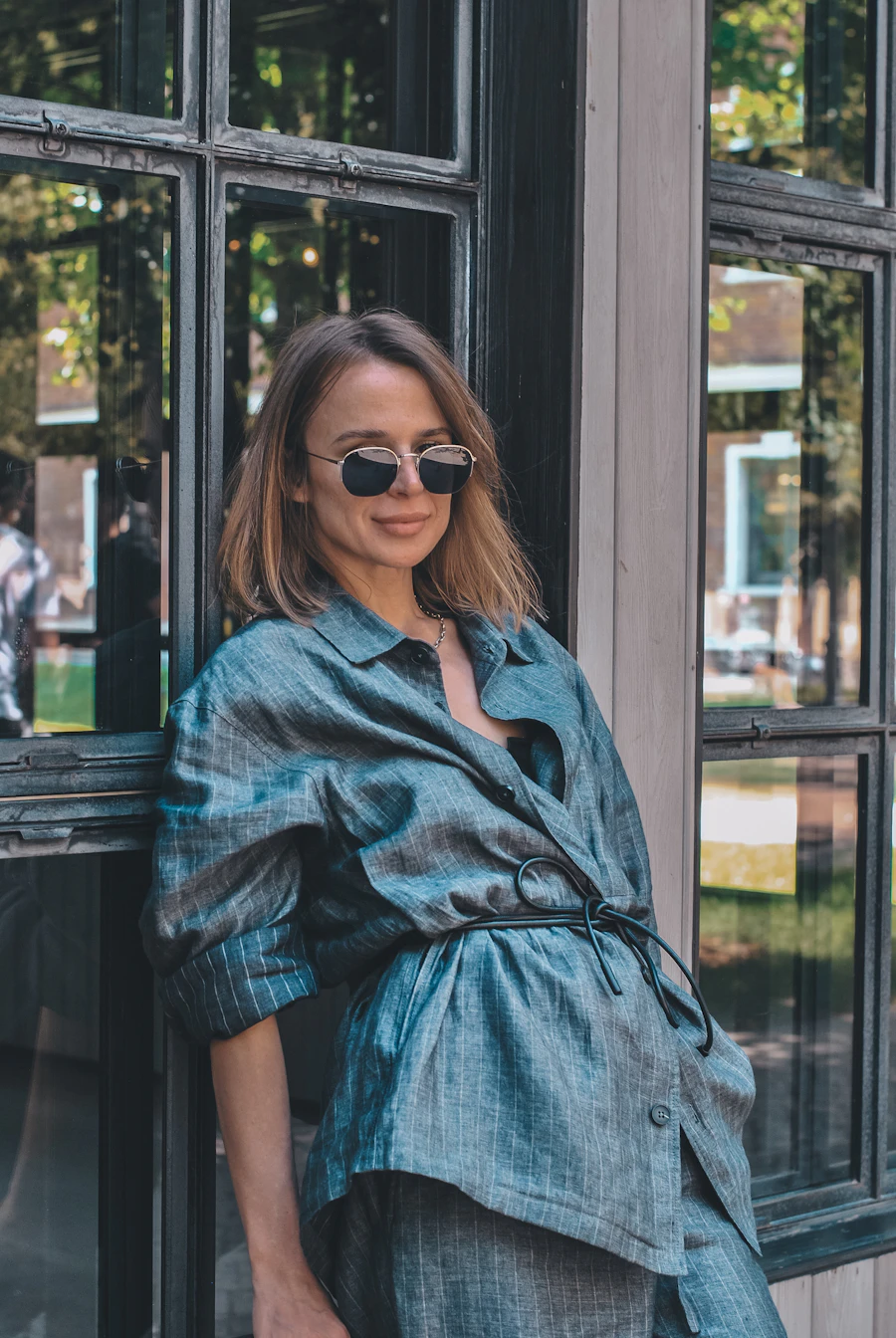 Boxy Linen Shirt view 3