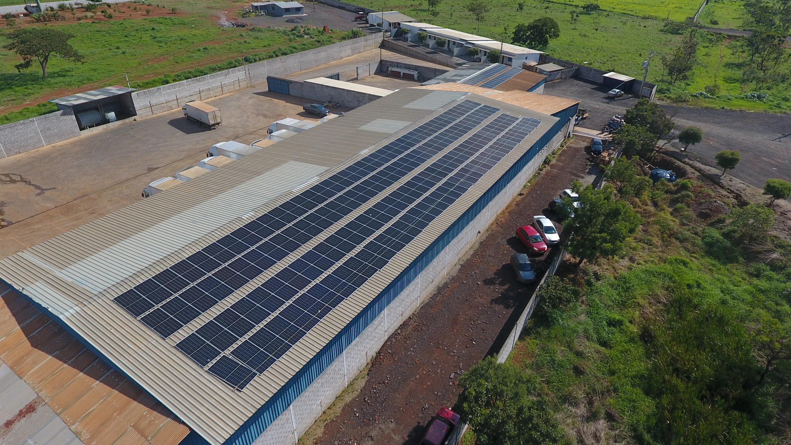 Commercial facility with a large rooftop solar photovoltaic installation