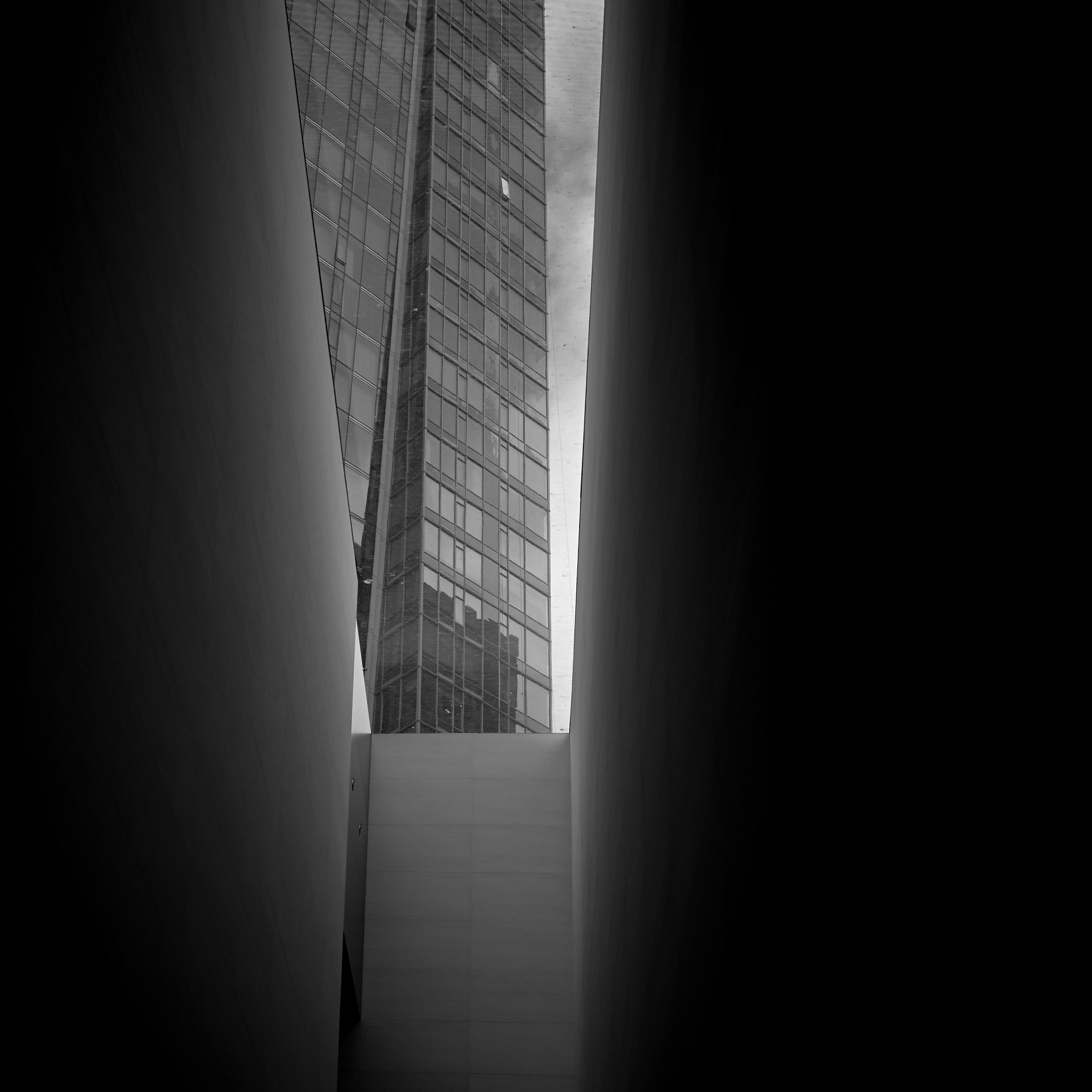 Photo by jonathankslim