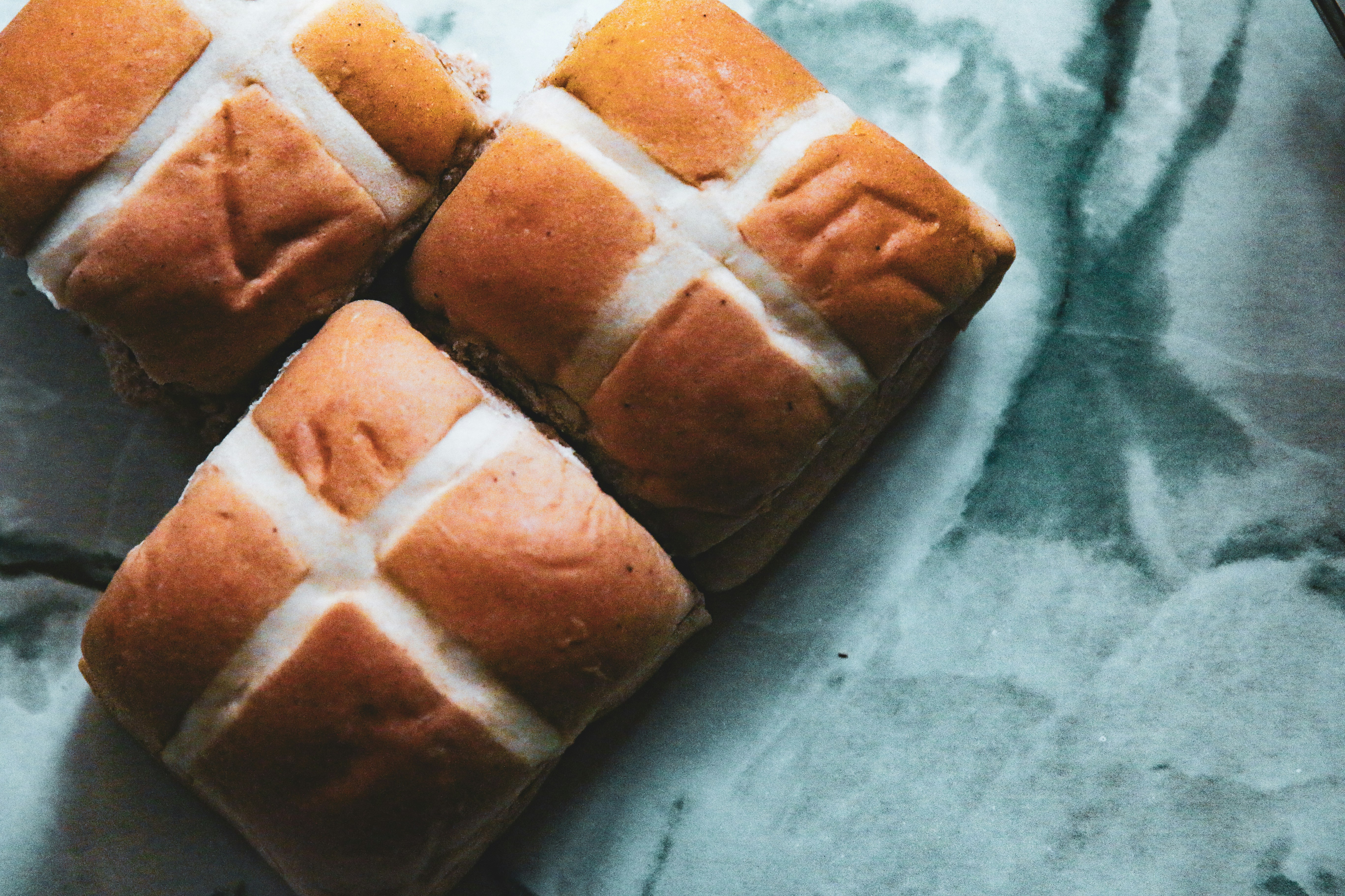 Hot cross buns, a classic easter treat!