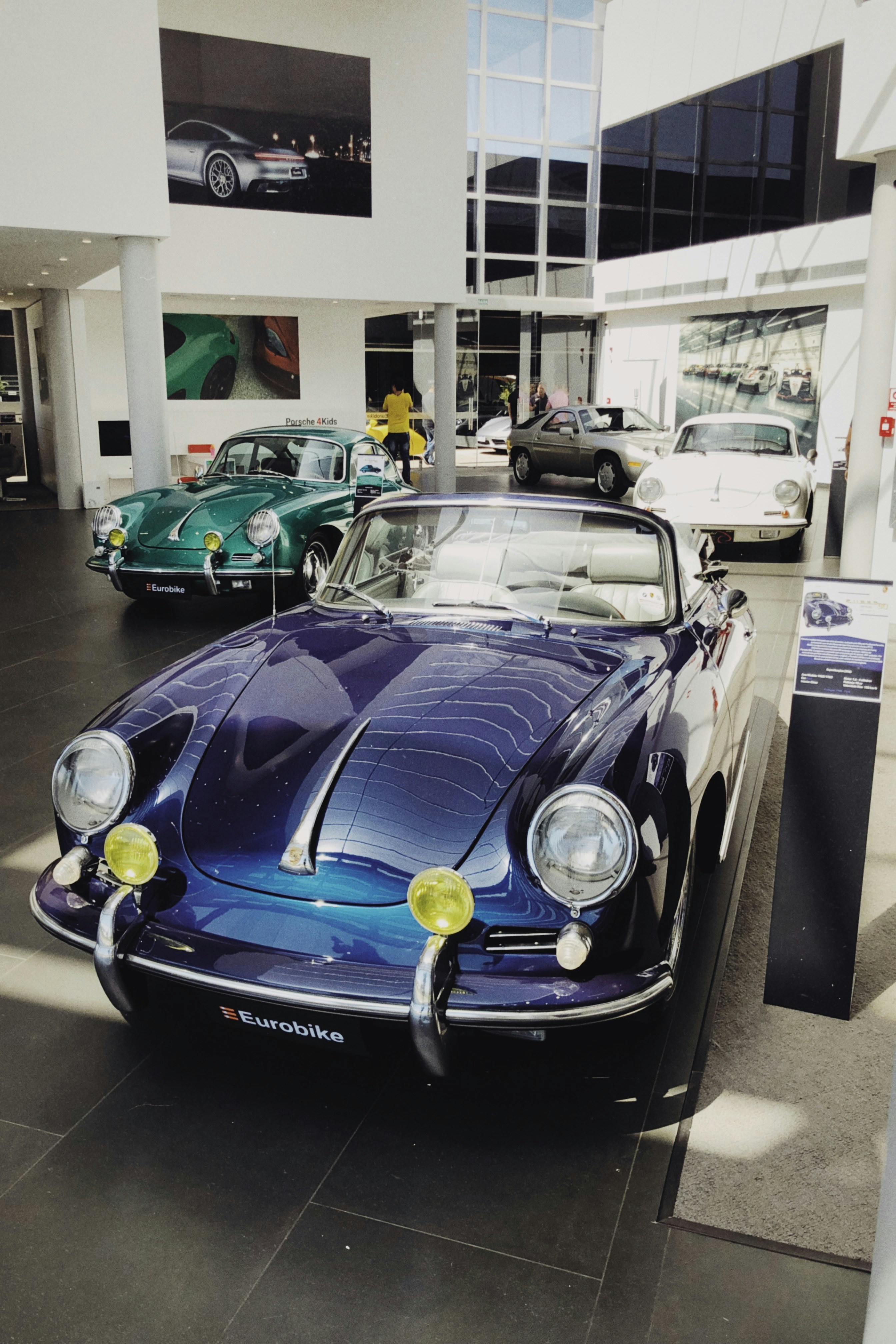 Photo by victorkowalczuk