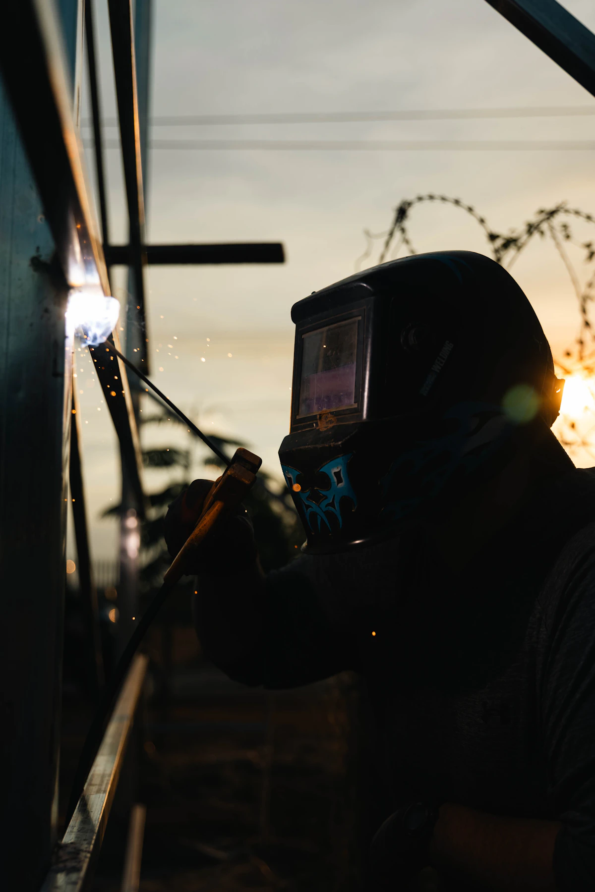 How to Estimate Minimum Fillet Weld Size for a Load