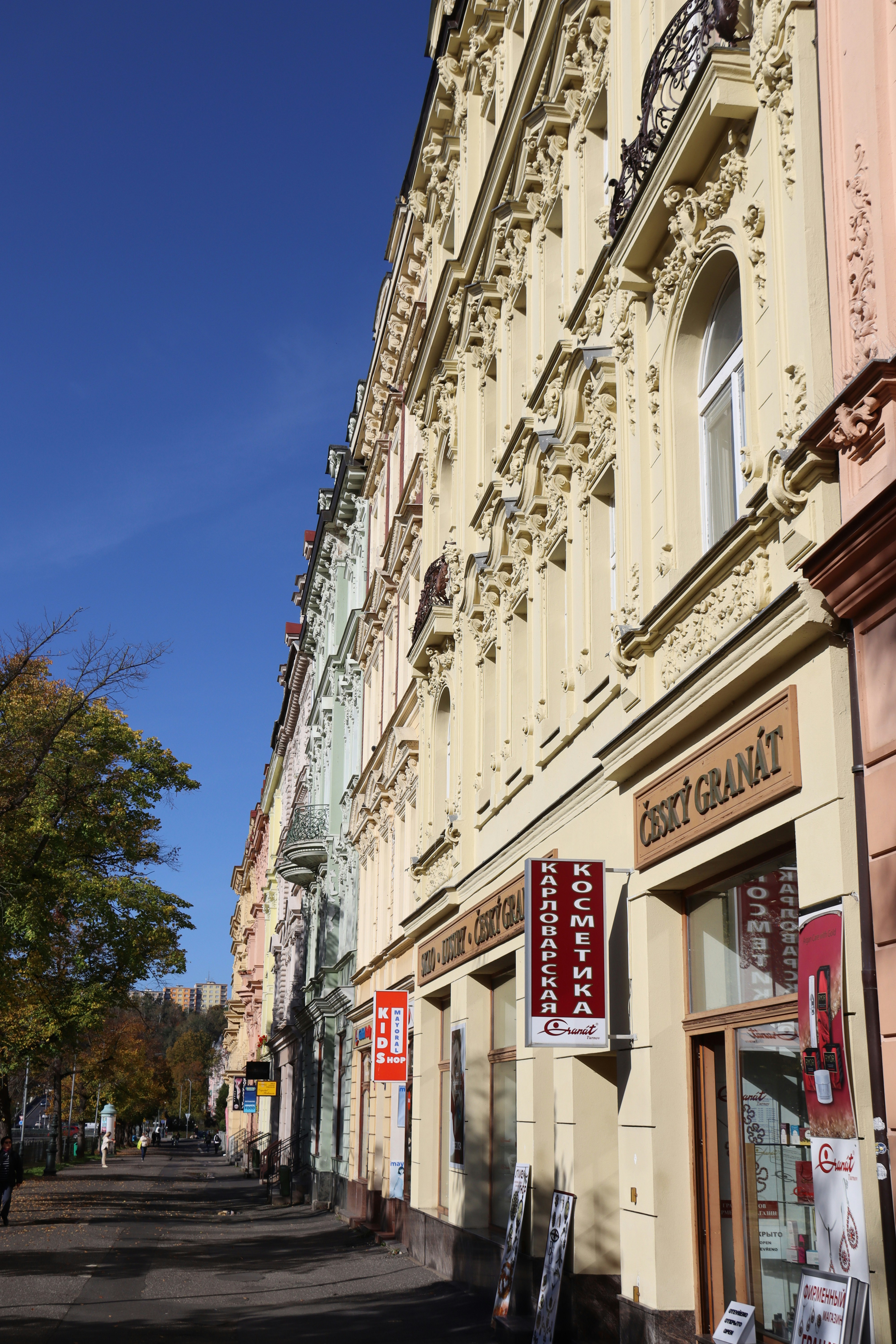 Free Images : architecture, sky, road, hill, town, building, alley, city,  cityscape, downtown, travel, europe, facade, prague, waterway, street lamp,  clouds, windows, spire, infrastructure, european, czech, neighbourhood,  urban area, residential area ..., image size:3000x4500