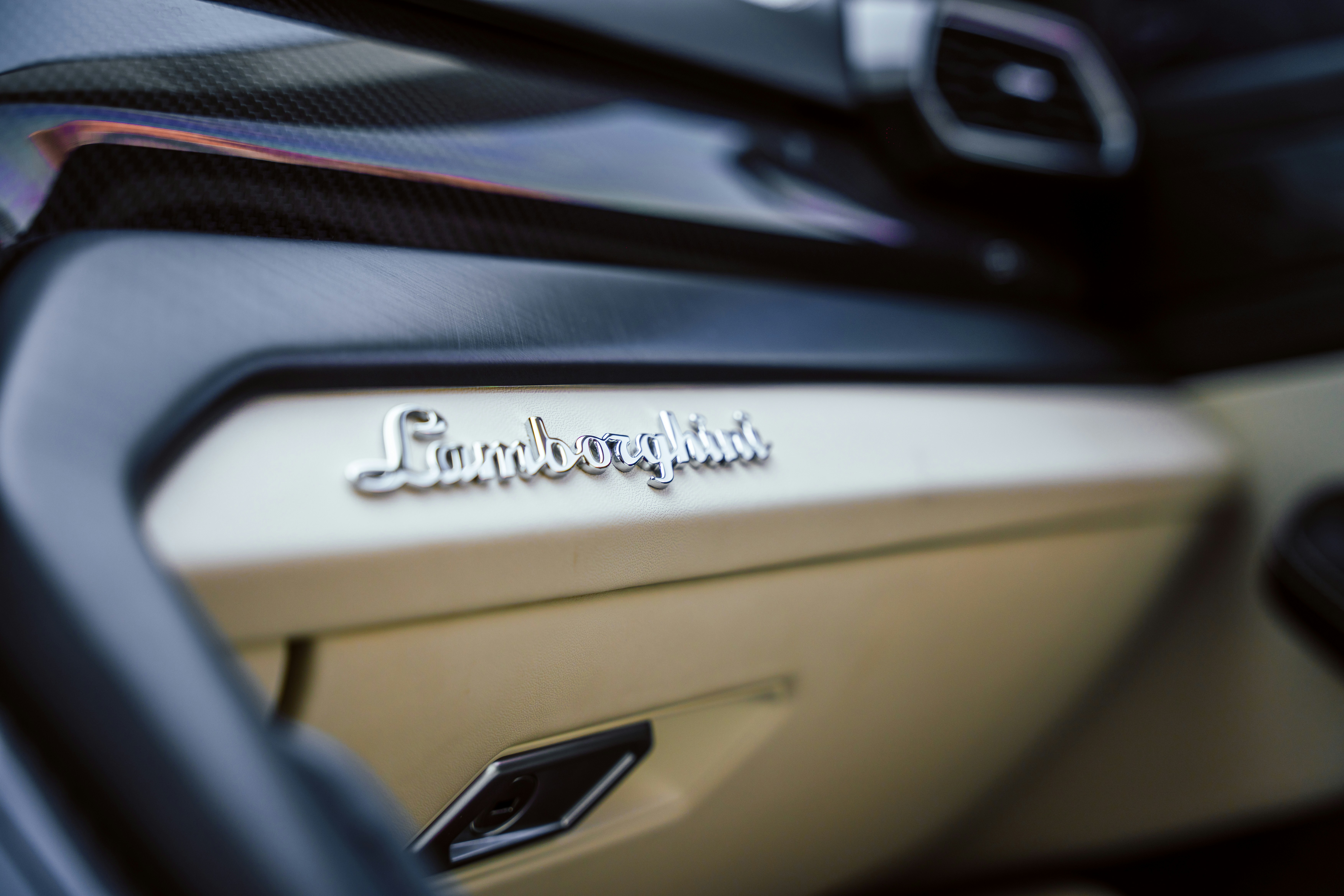 Ultimate Guide to Luxury Travel on a Budget: High-End Experiences