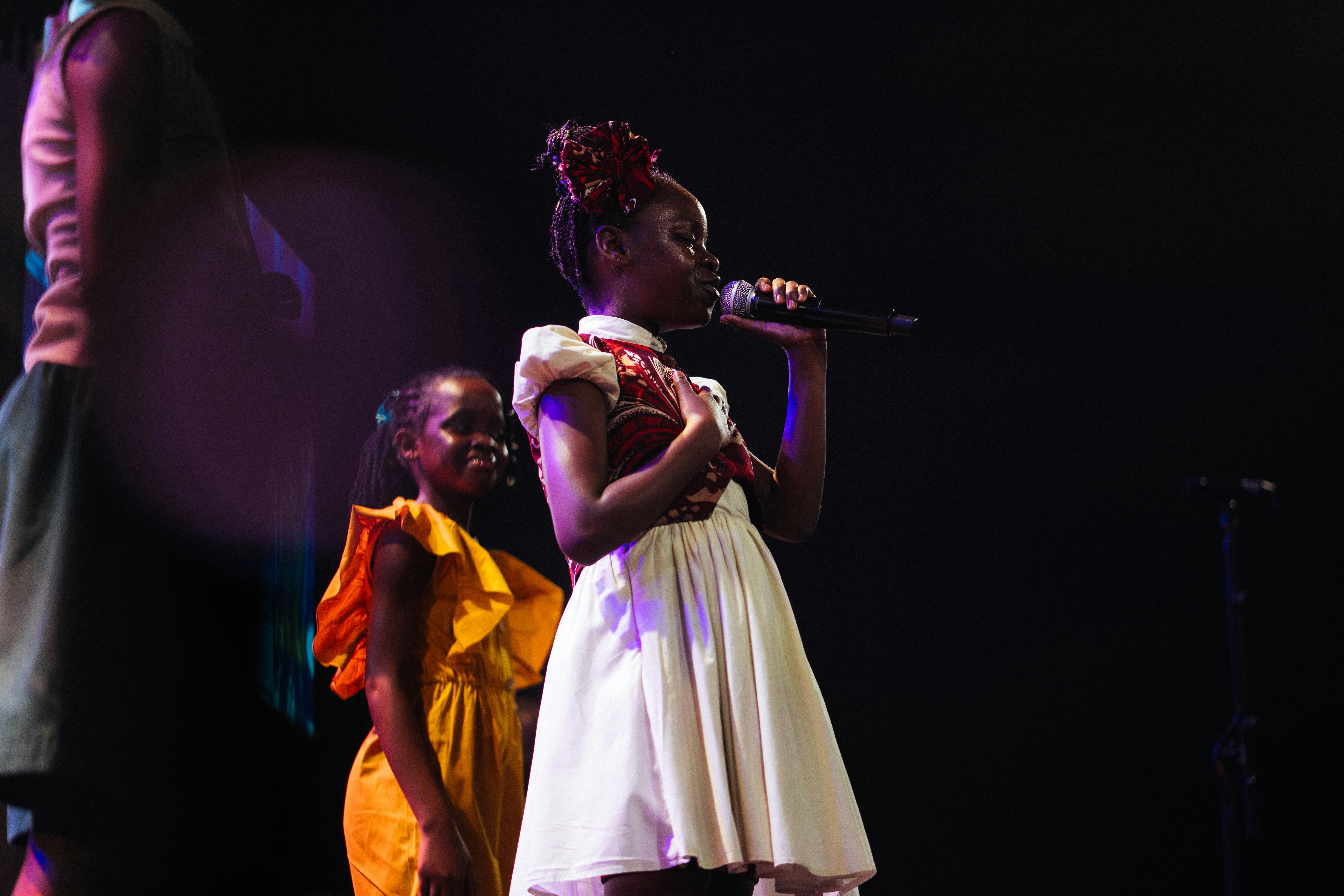 Photo by philhearing