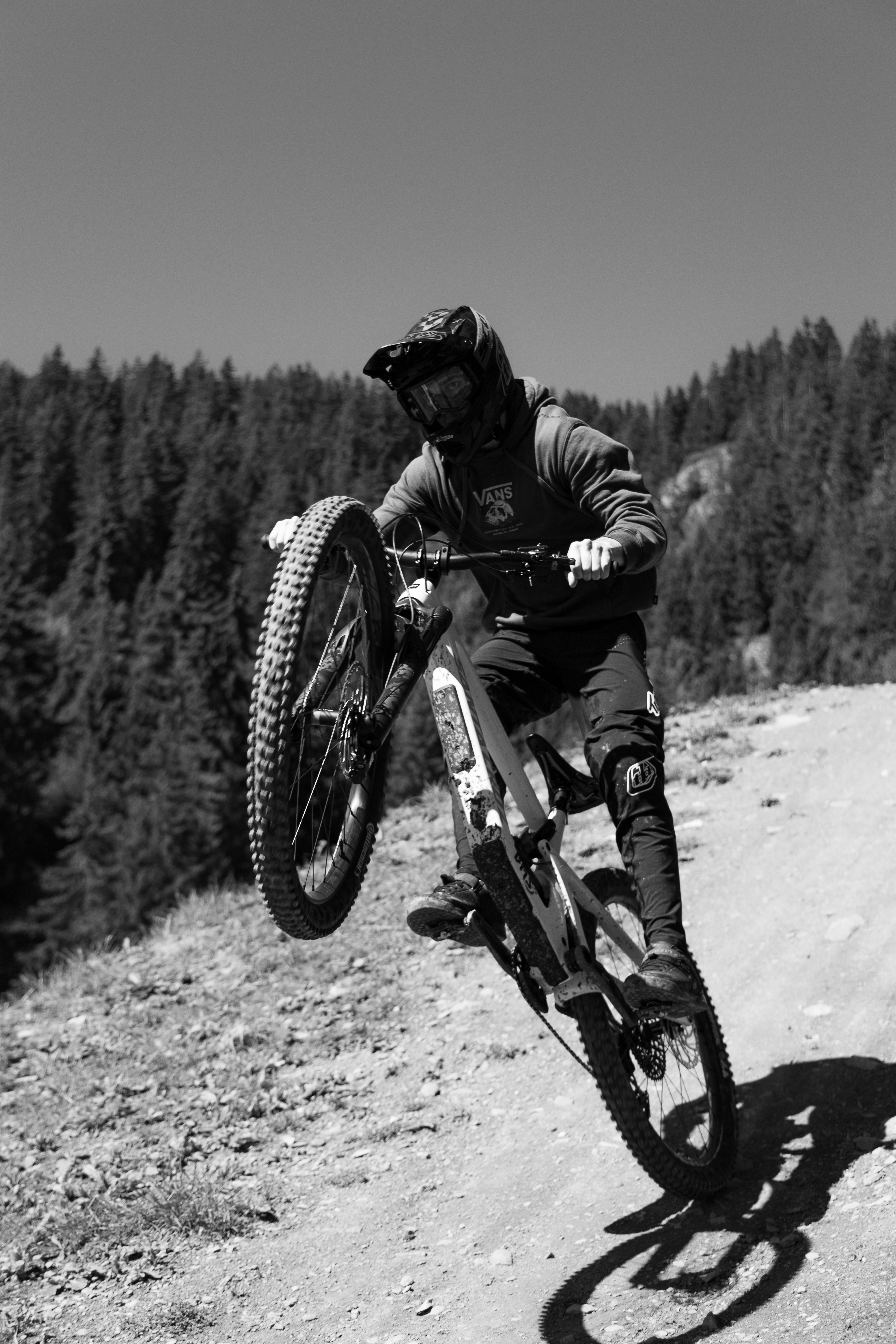 Photo by nathanael240606