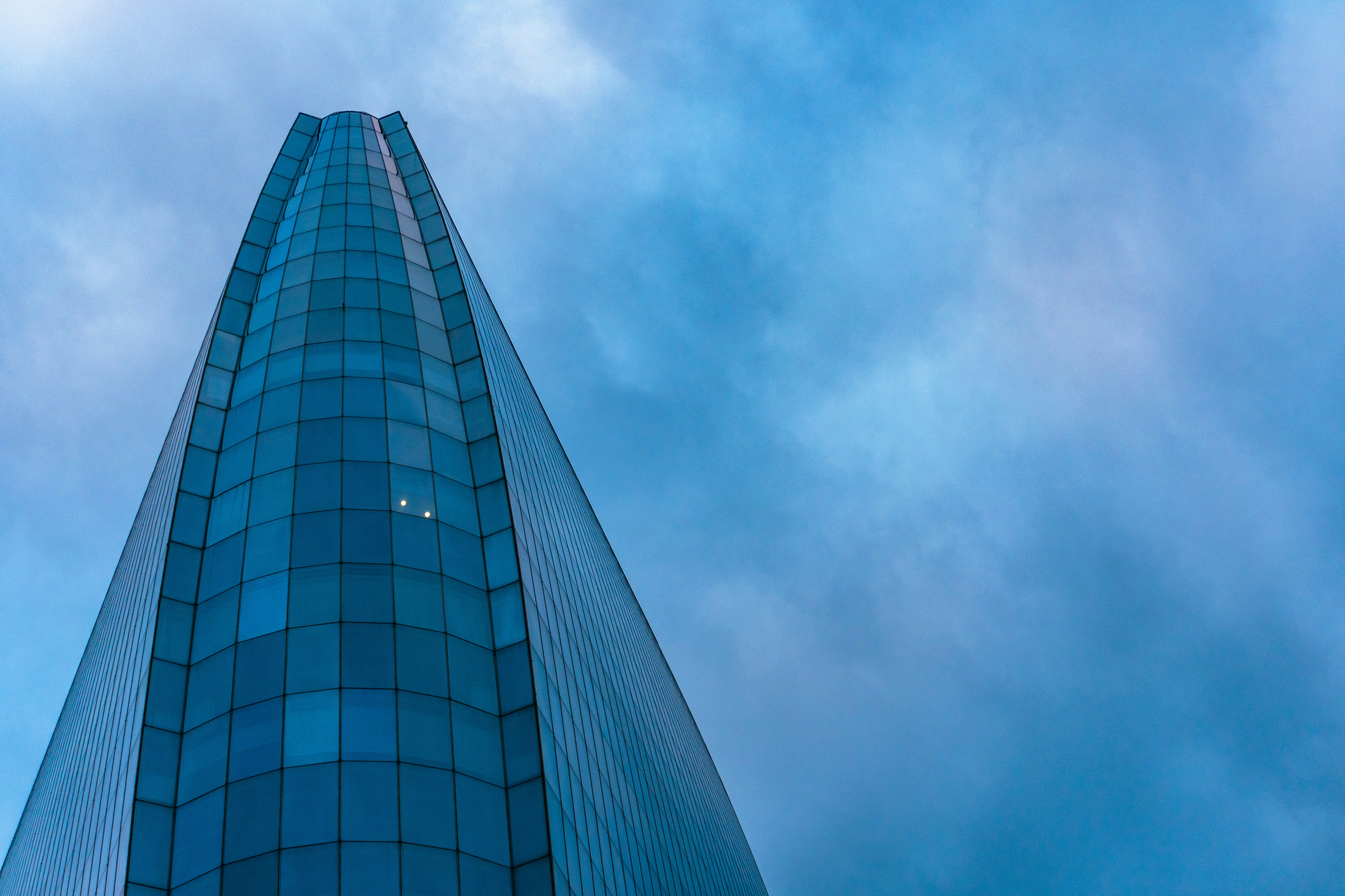 Photo by zulfugarkarimov