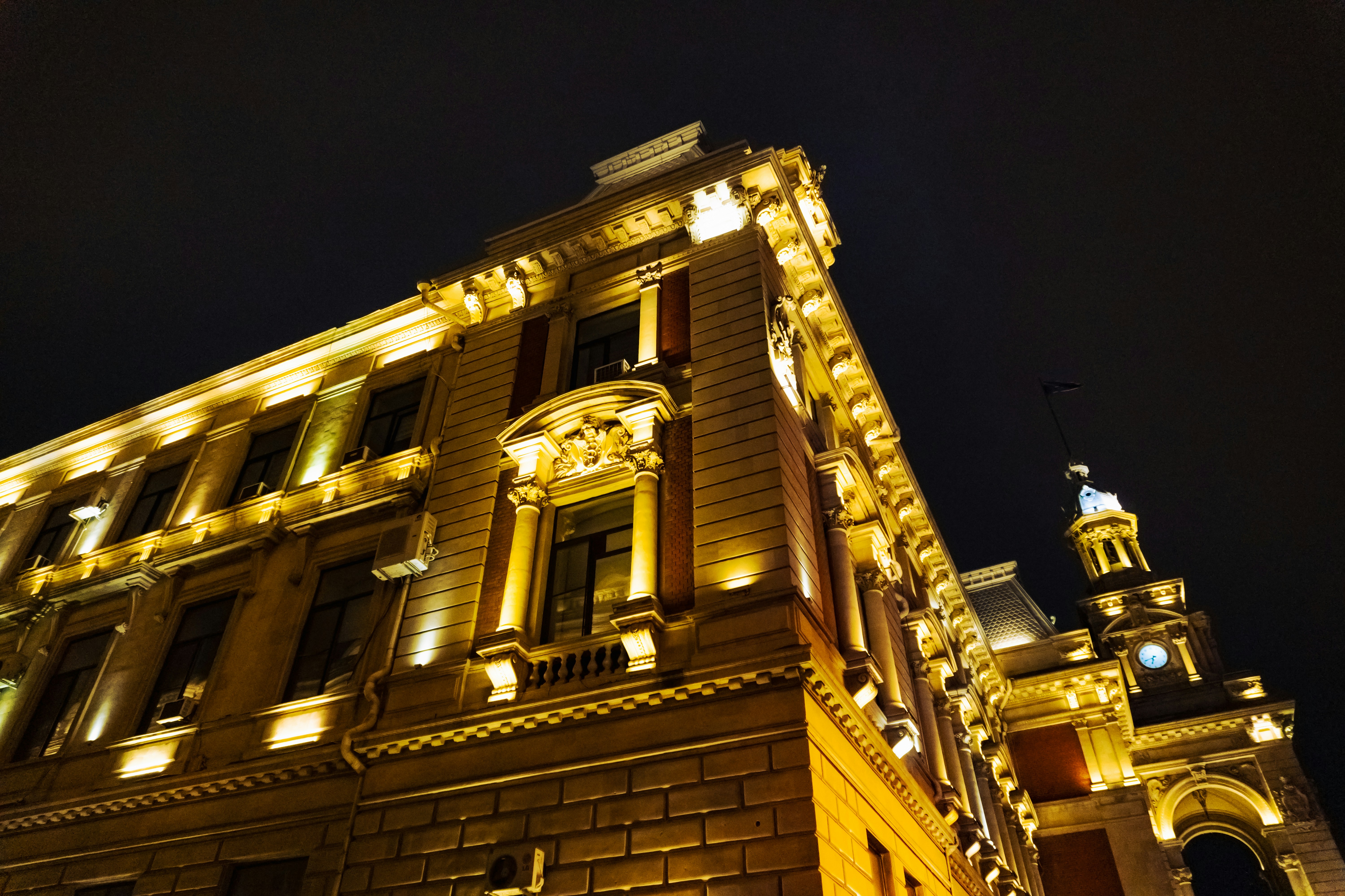 Photo by zulfugarkarimov